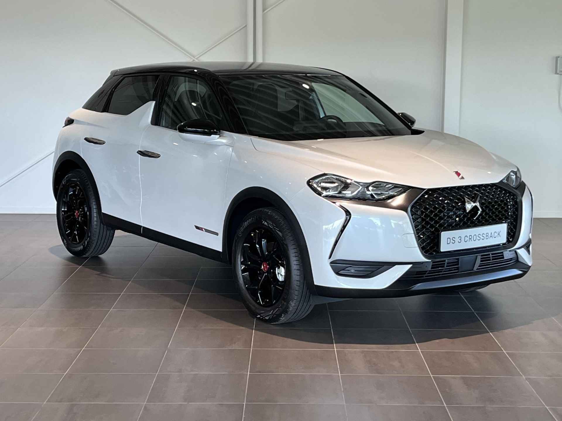 DS 3 Crossback Performance Line | 17¨ Velgen | Keyless Entry | Navigatie | Camera achter | Sensoren voor- en achter | Cruise Control | Apple Carplay & Android Auto - 7/36