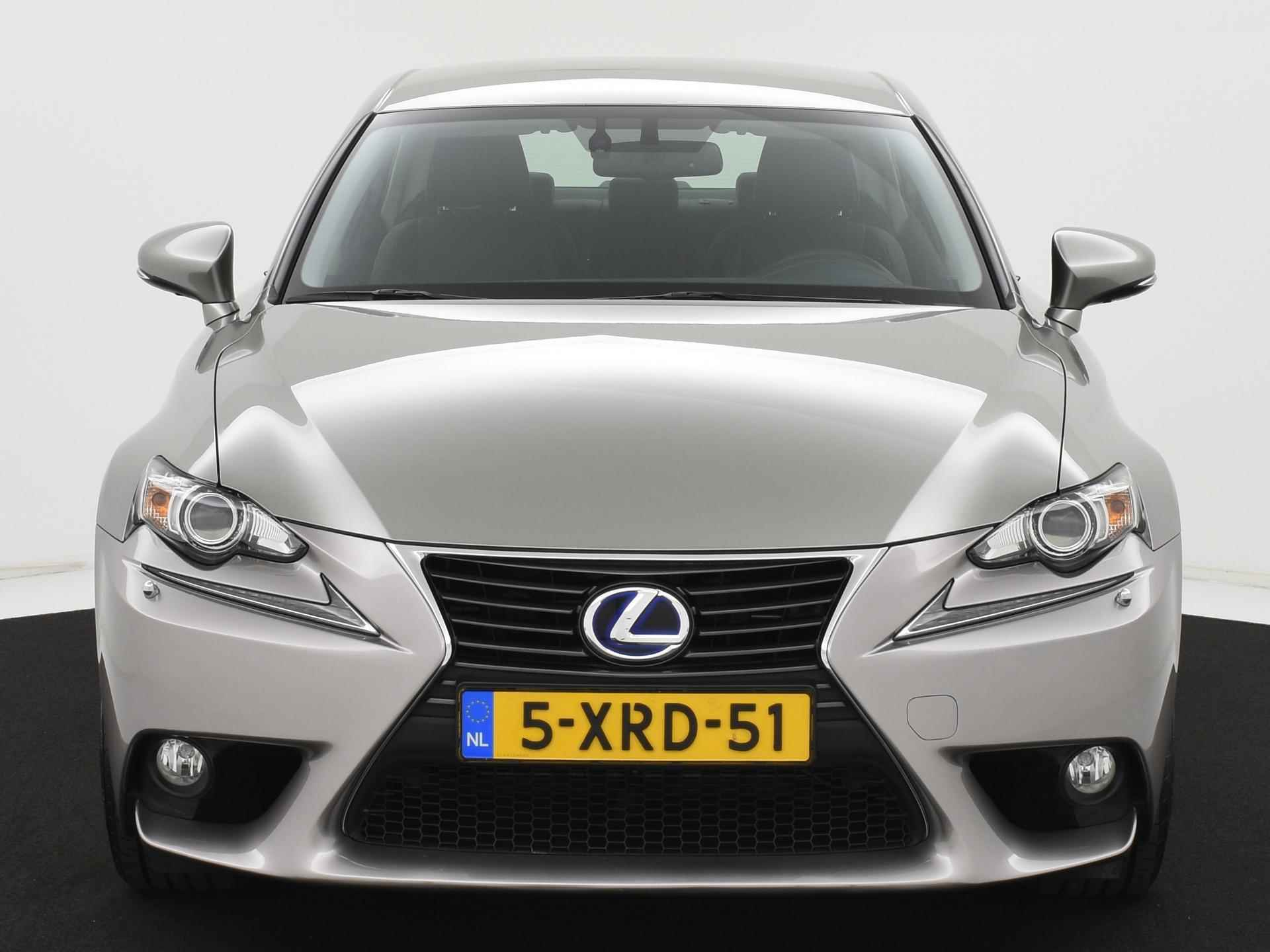 Lexus IS 300h Business Line NAVI|XENON|CAMERA|CRUISE|CLIMA - 14/37