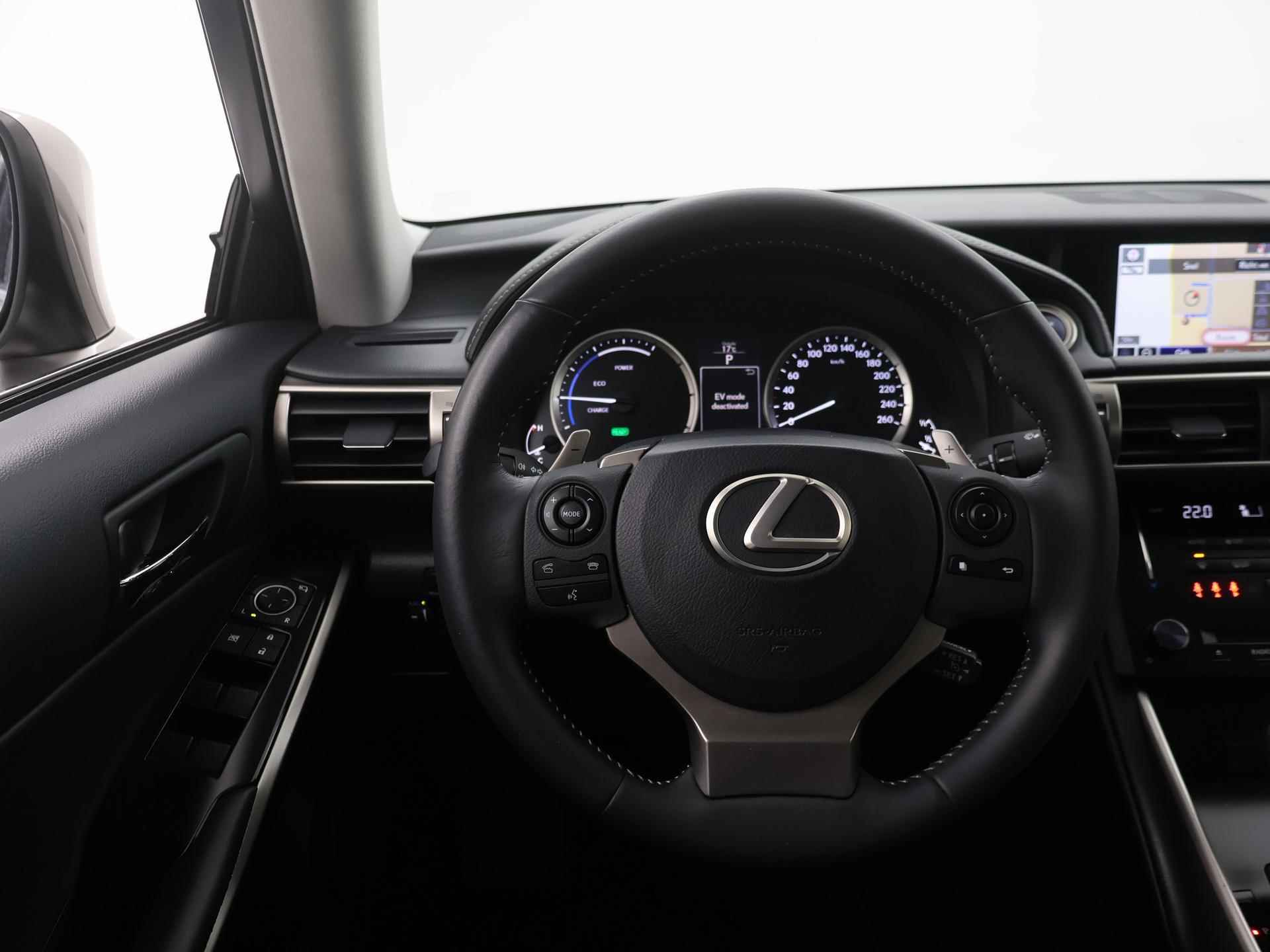 Lexus IS 300h Business Line NAVI|XENON|CAMERA|CRUISE|CLIMA - 26/37