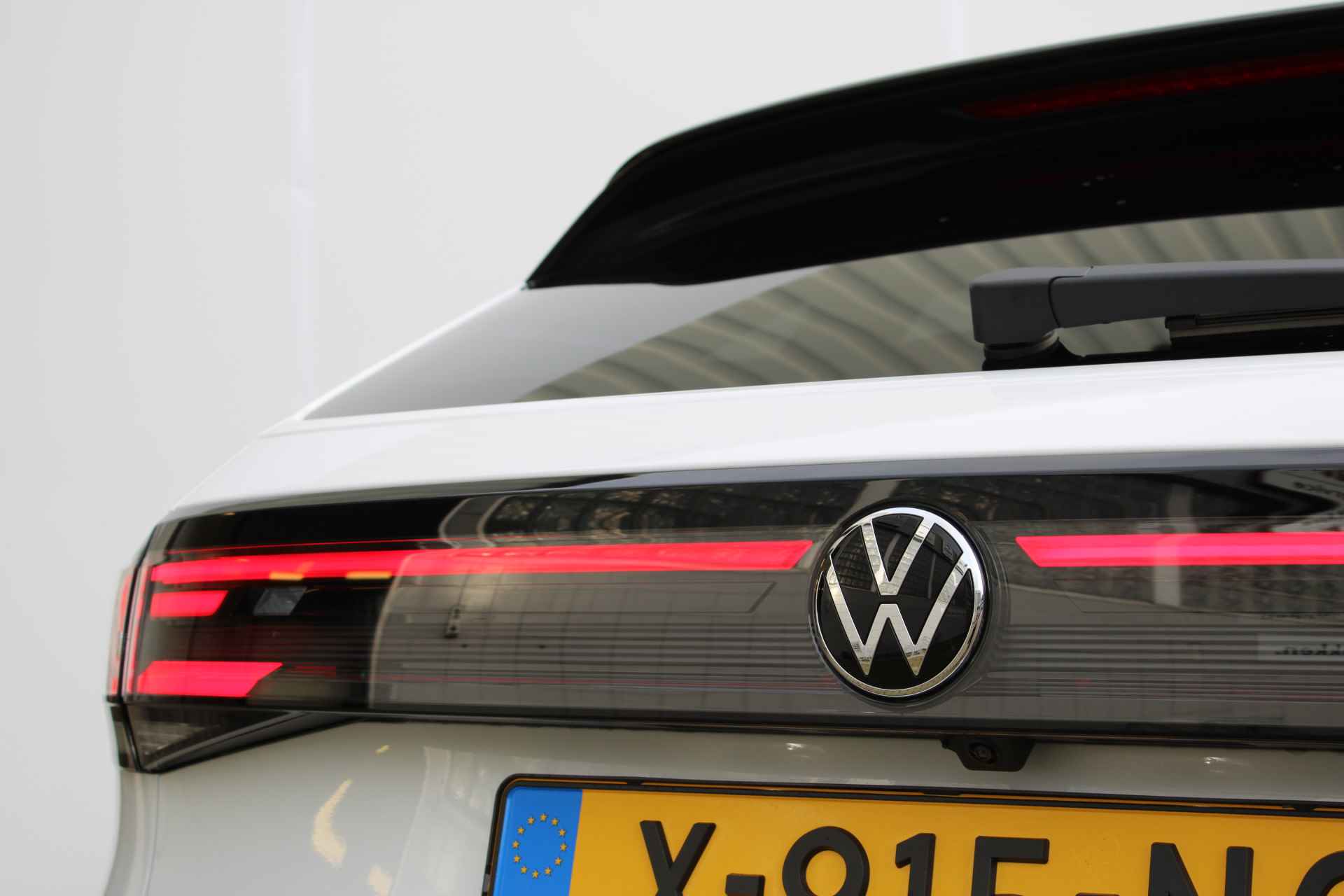 Volkswagen Taigo 1.0 TSI 110PK DSG Aut. R-Line Business | Navigatie | 18'' LMV | ACC | Stoelverwarming | Black Pakket | Camera - 10/58