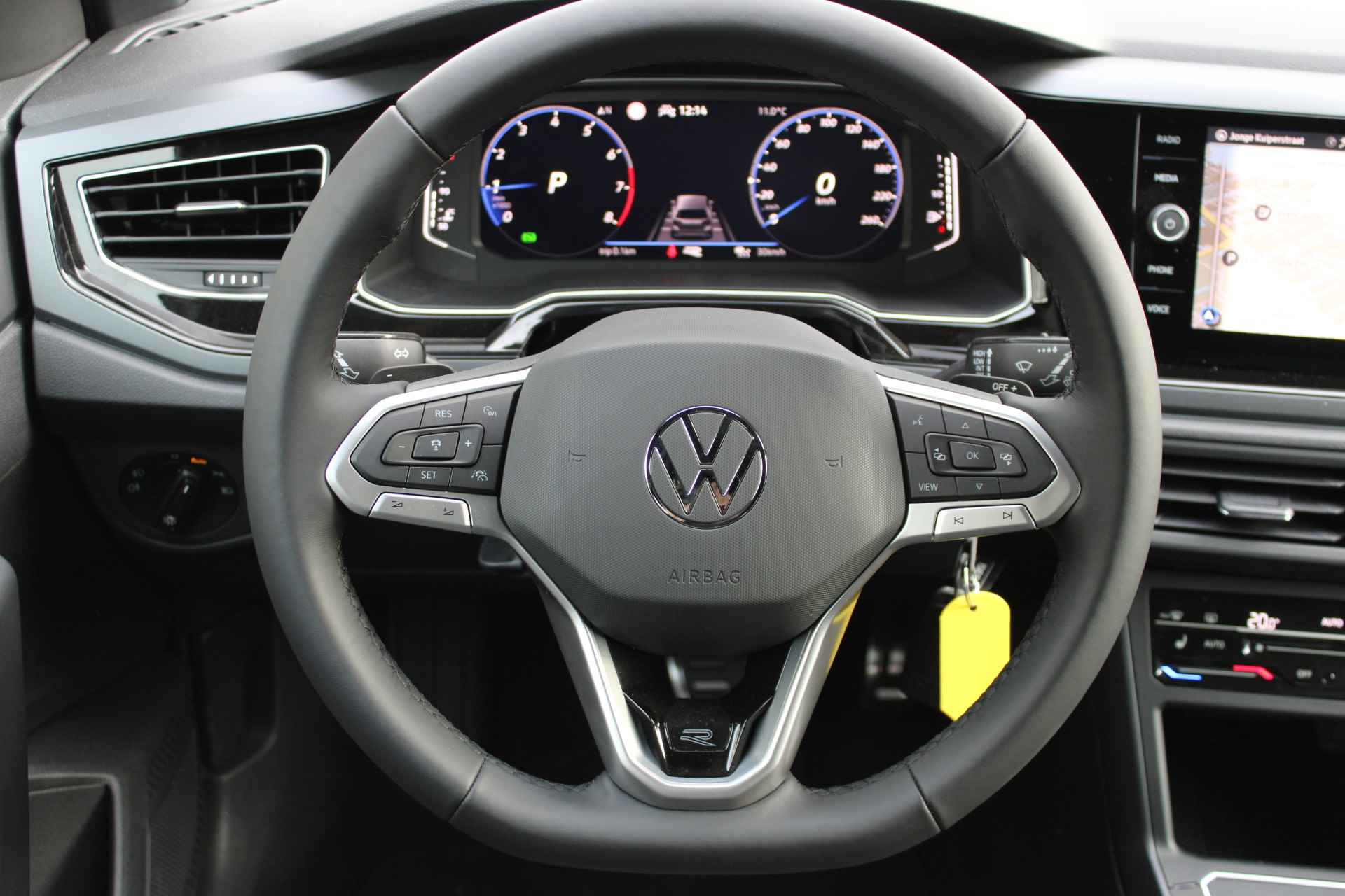 Volkswagen Taigo 1.0 TSI 110PK DSG Aut. R-Line Business | Navigatie | 18'' LMV | ACC | Stoelverwarming | Black Pakket | Camera - 18/58