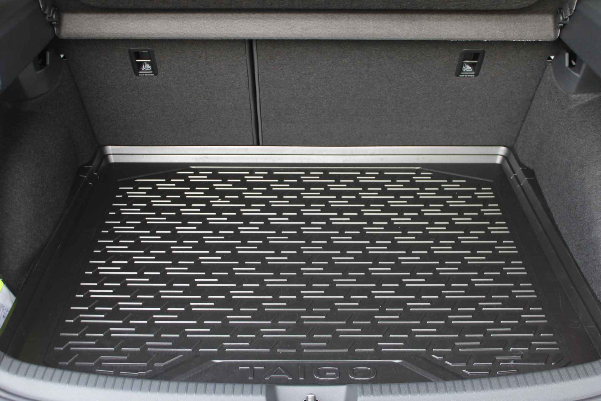 Volkswagen Taigo 1.0 TSI 110PK DSG Aut. R-Line Business | Navigatie | 18'' LMV | ACC | Stoelverwarming | Black Pakket | Camera - 52/58