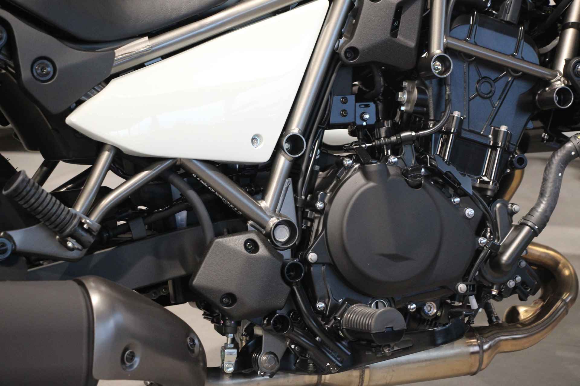 Kawasaki ELIMINATOR 500 - 9/13