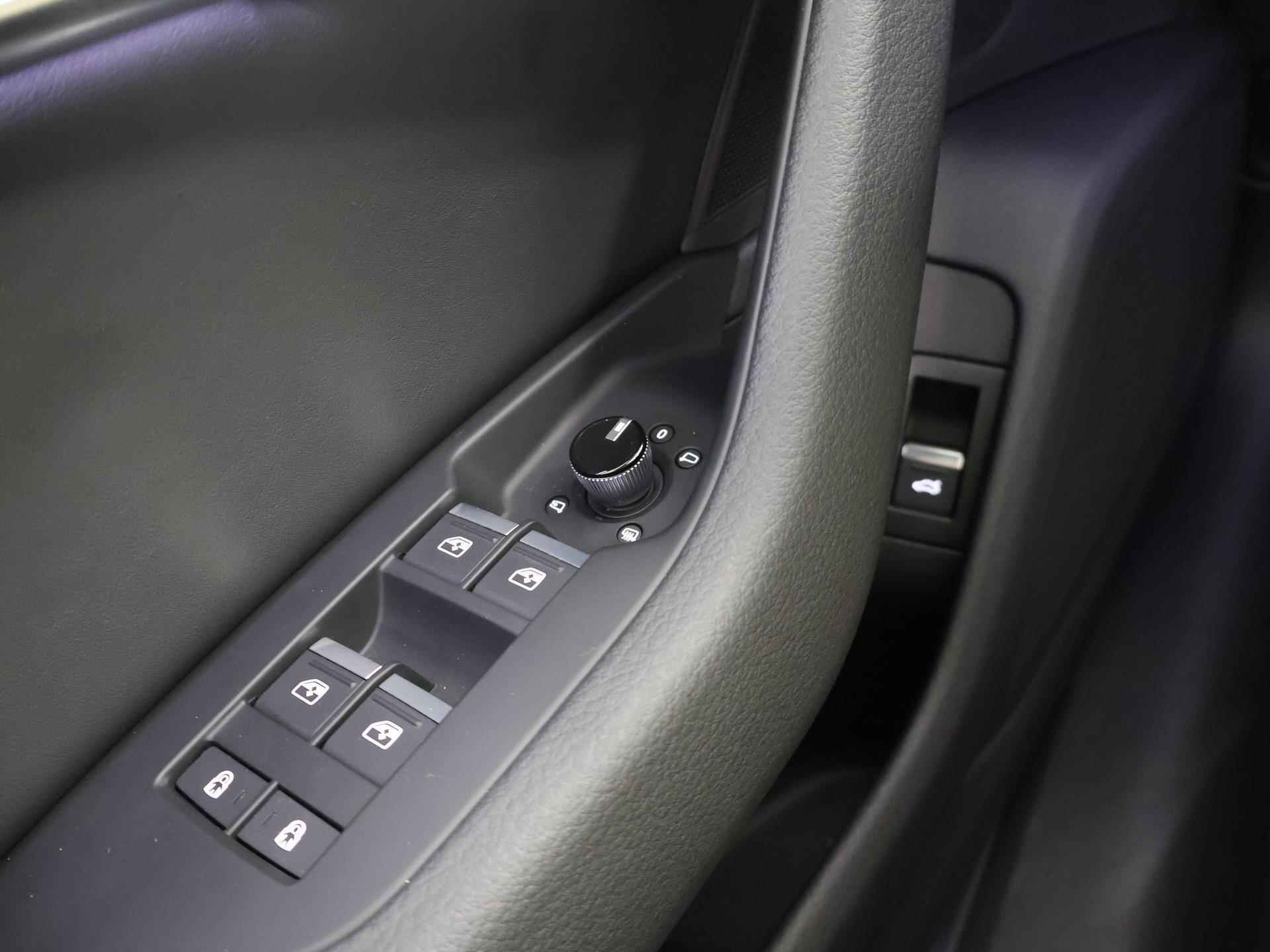 Audi A6 Avant 40 TFSI Edition S-Line | Virtual Cockpit | Panoramadak | Matrix koplampen  | Cruise control - 40/50