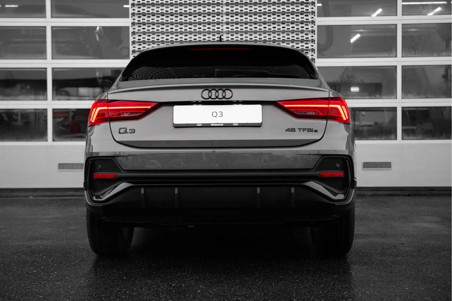 Audi Q3 Sportback 45 TFSI e S Edition | Leder | Adaptive cruise | Keyless | Stoelverwarming | Ambient plus - 5/59