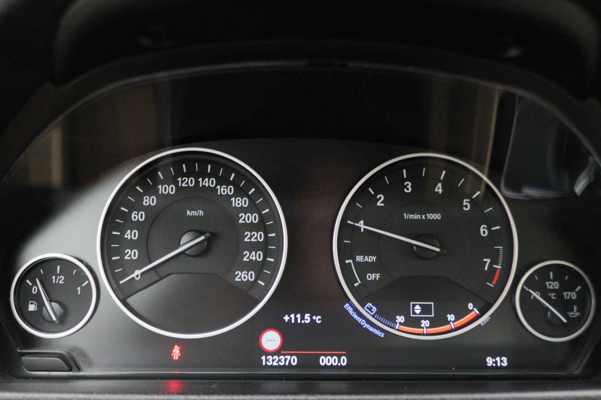 BMW 3 Serie Touring 318i Luxury Leer, Head-Up, Cruise, Navigatie, Bluetooth, PDC, 17'' - 4/49