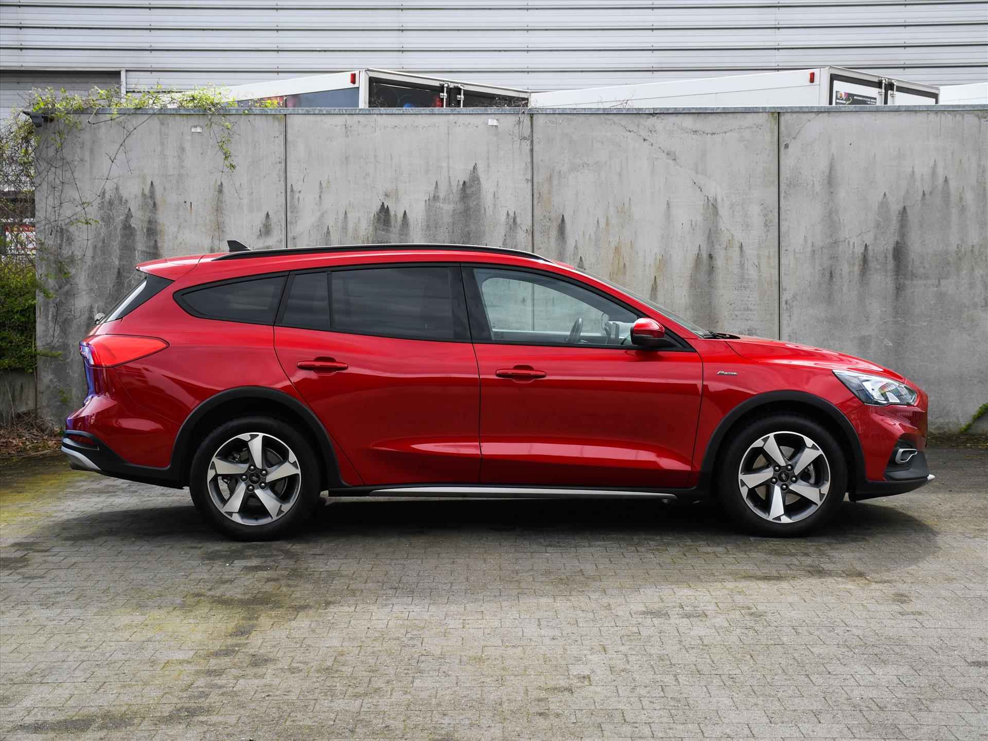 Ford Focus Wagon Active X 1.0 EcoBoost 125pk Automaat WINTER PACK | KEYLESS | PDC + CAM. | 17''LM | DAB | APPLE-CARPLAY - 3/33