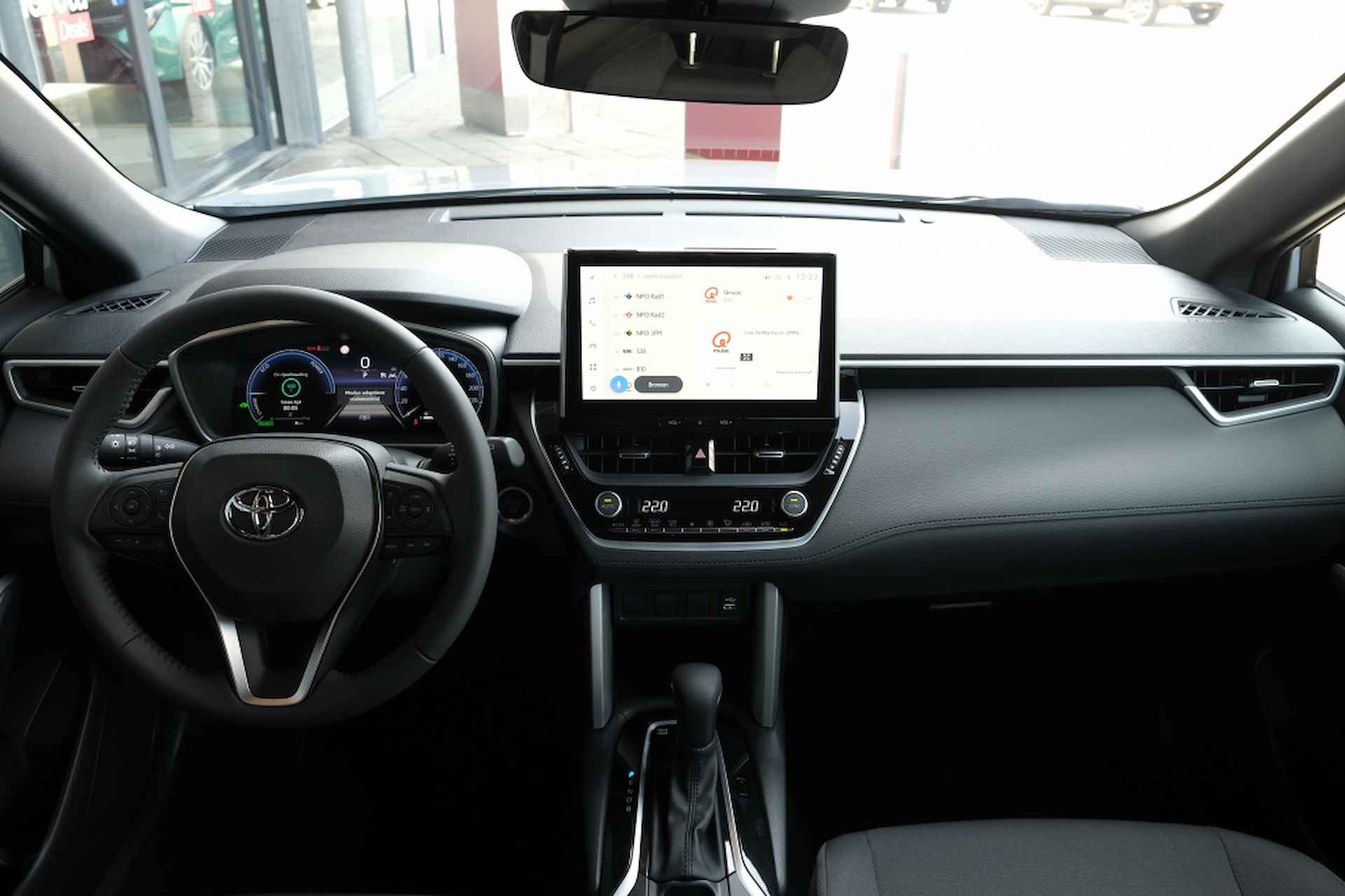 Toyota Corolla Cross 1.8 Hybrid 140PK Active Automaat | Apple CarPlay / Android Auto - 3/41