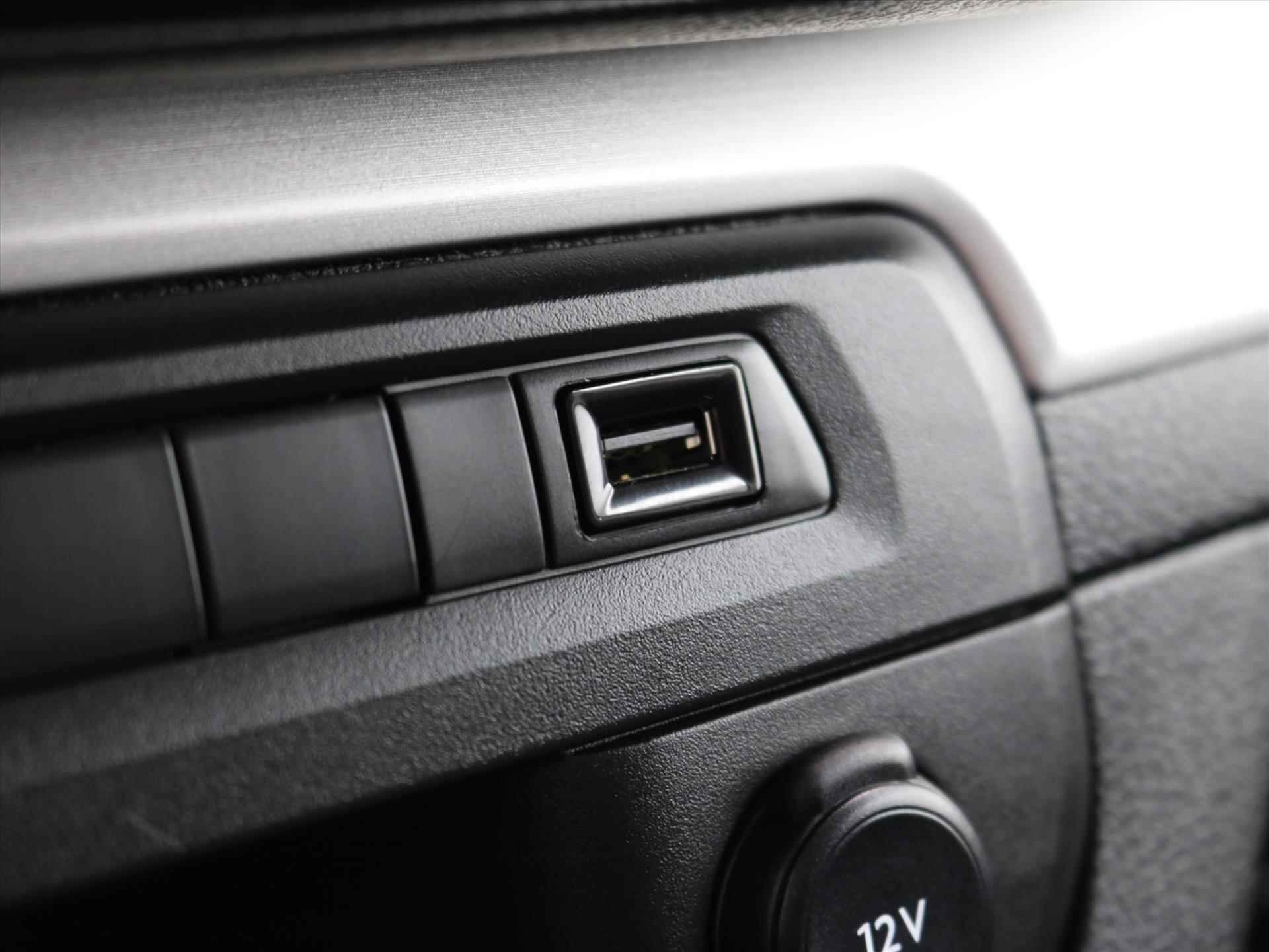 Peugeot Traveller Business VIP 2.0 BlueHDi 150pk | 7 zitter | Camera | Navigatie | Airco | Bluetooth | Stoelverwarming | Start/stop systeem | Cruise control - 31/38