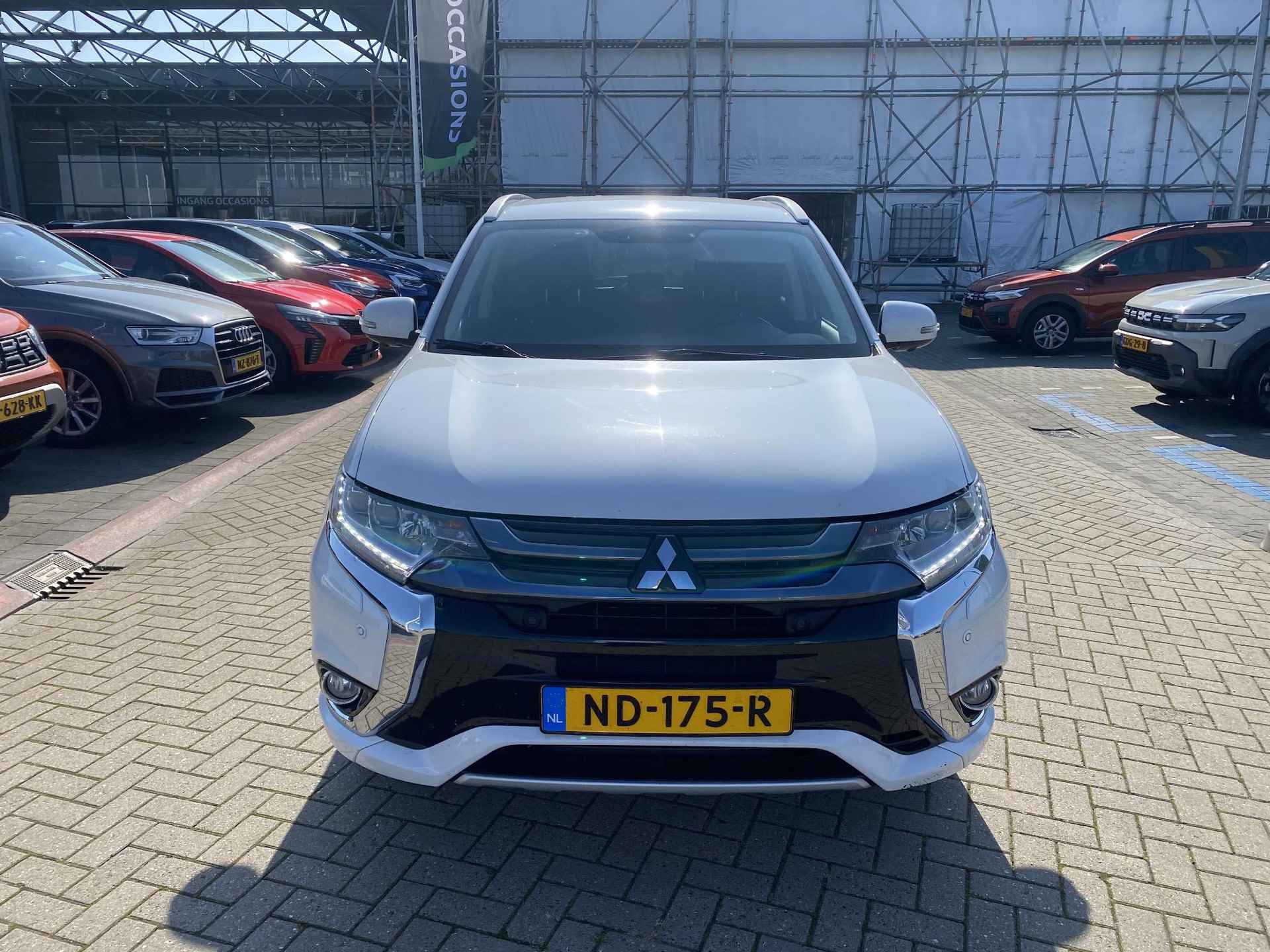 Mitsubishi Outlander 2.0 PHEV instyle - 5/18