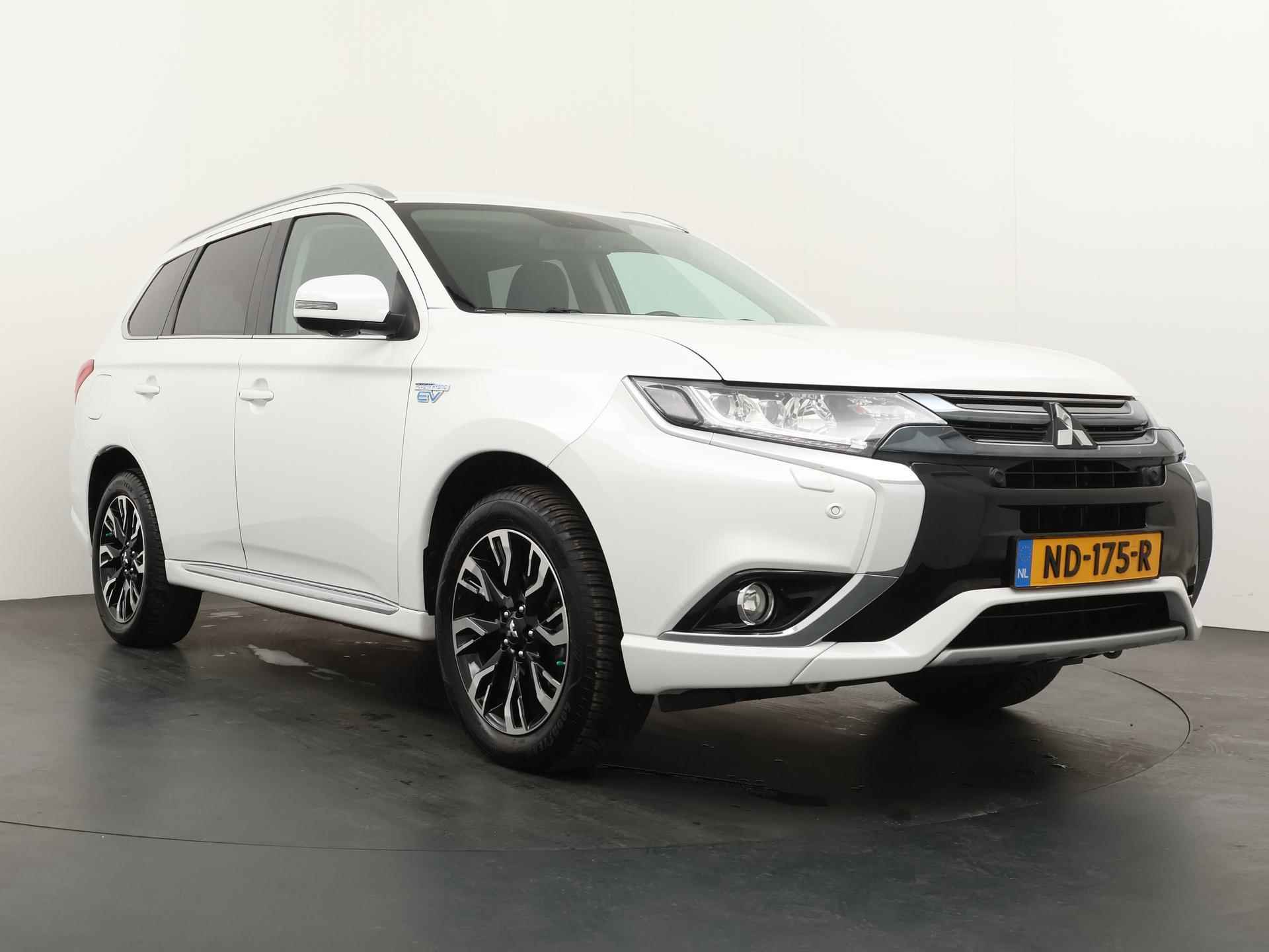 Mitsubishi Outlander 2.0 PHEV instyle - 8/33