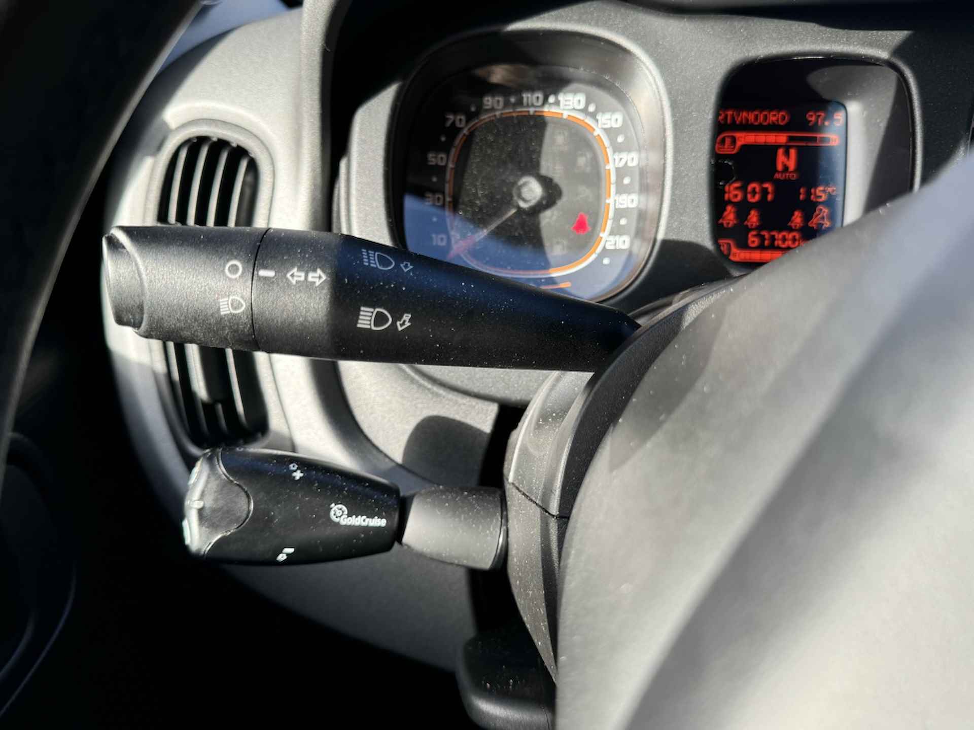 Fiat Panda 0.9 TwinAir Lounge/ Automaat/ cruise control/ trekhaak - 18/21