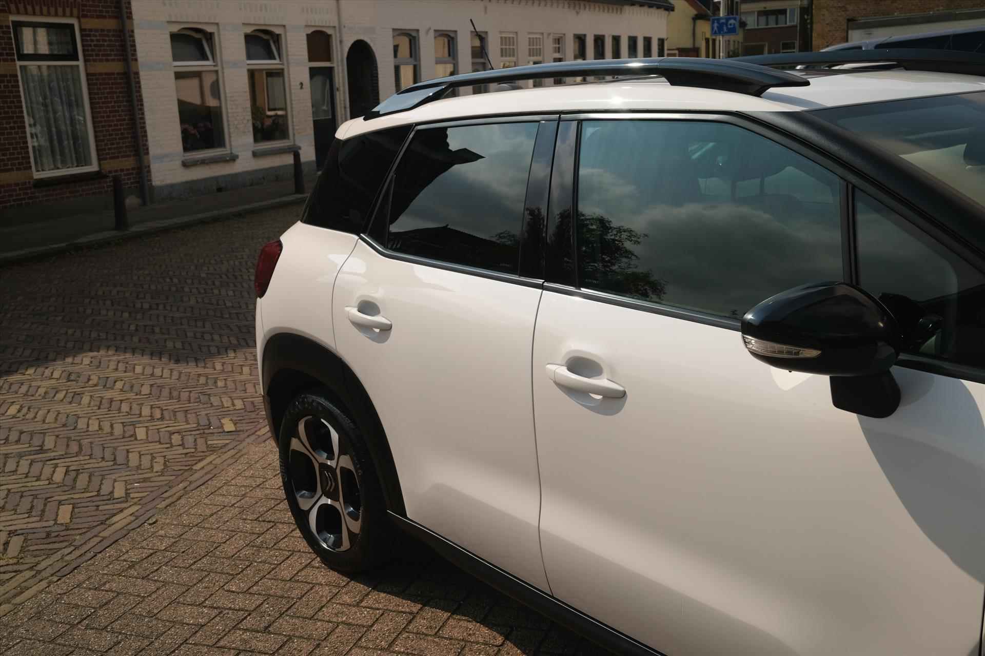 Citroen C3 Aircross PT 110 automaat Shine Trekhaak | Panoramisch schuif- kanteldak - 8/55