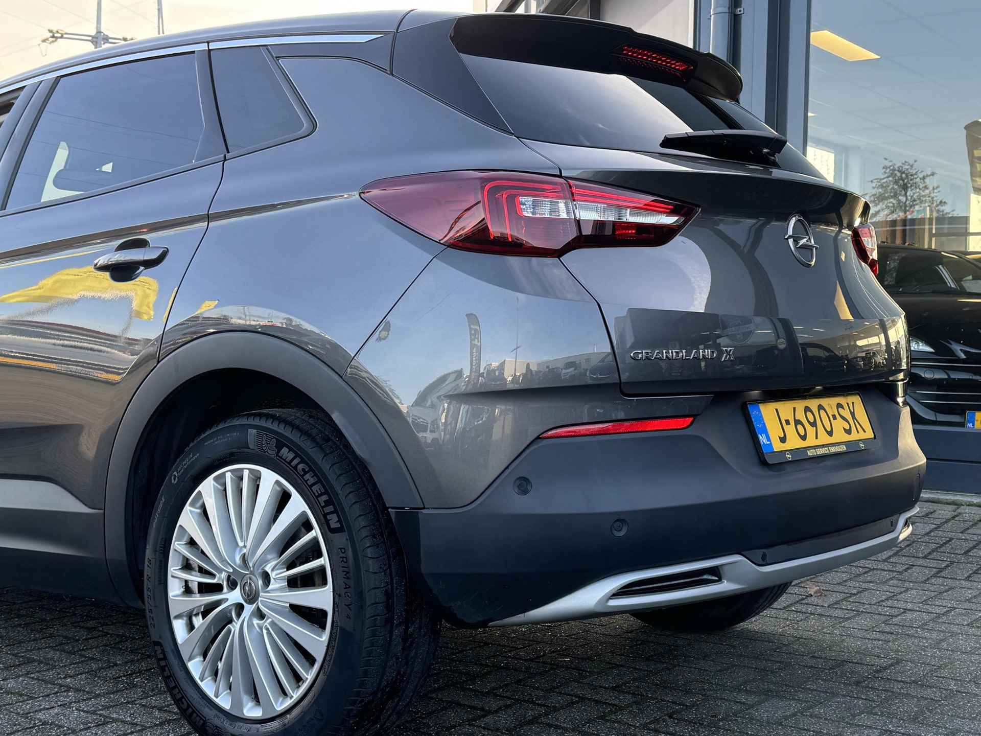 Opel Grandland X 1.6 Turbo Innovation Werkelijk prachtige en 100% dealer onderhouden 180 pk AUT met o.a. Leer | Stoelkoeling en verwarming | LED | Navigatie | Clima | 18" | Carplay - 6/52