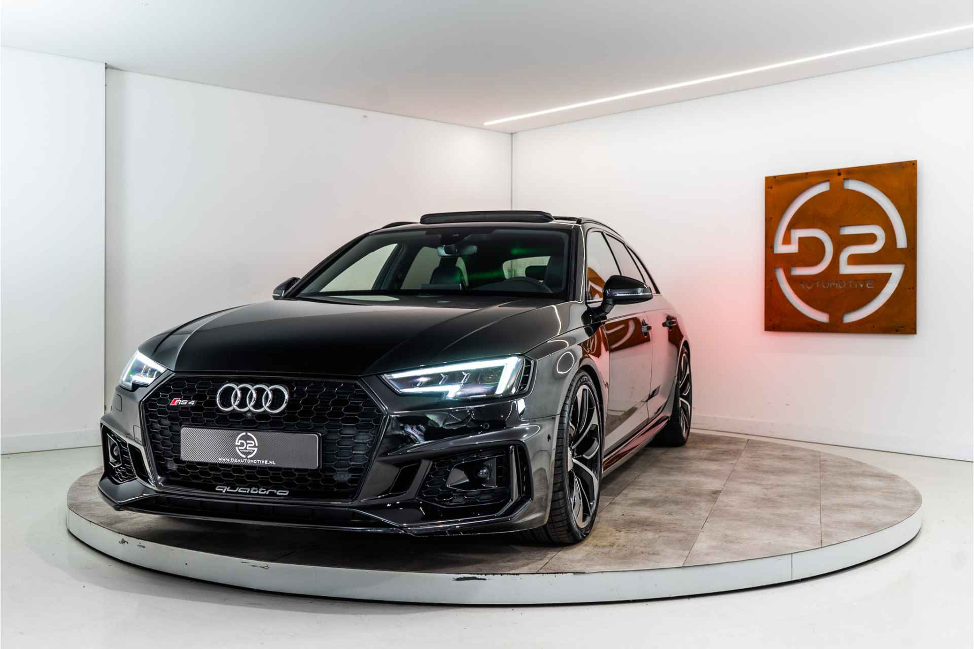 Audi RS4 Avant 2.9 TFSI RS 4 Quattro Pro Line+ 451PK | Dynamic+ | Keramisch | Pano | Matrix | Ambient | VOL! 12 MND Garantie - 1/49