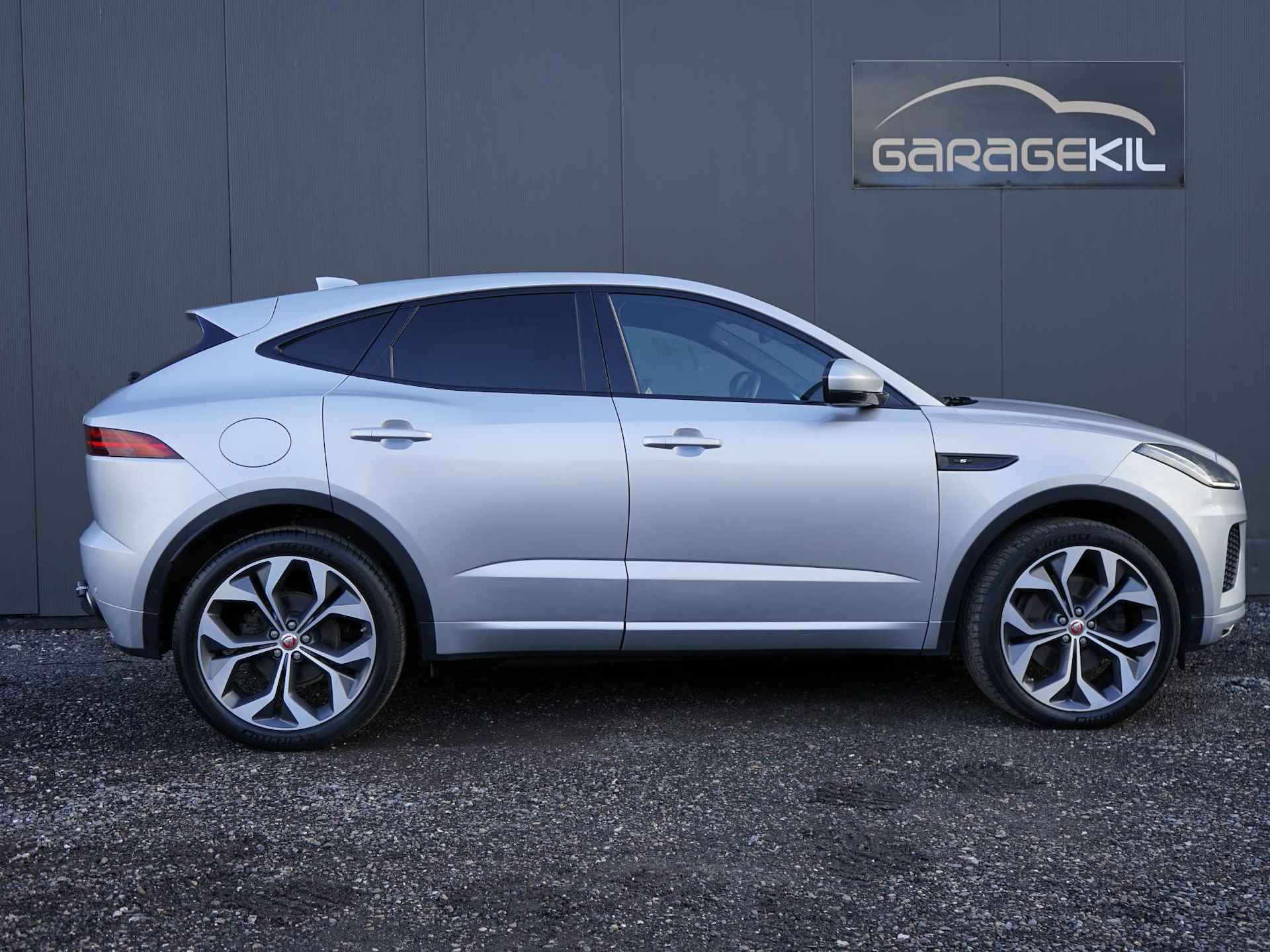 Jaguar E-PACE 2.0 P250 AWD R-Dynamic S Elektr. Stoelen / Camera / elektr. achterklep / Meridian / Leer zwart / 21'' LM velgen /  PDC voor en achter - 6/33