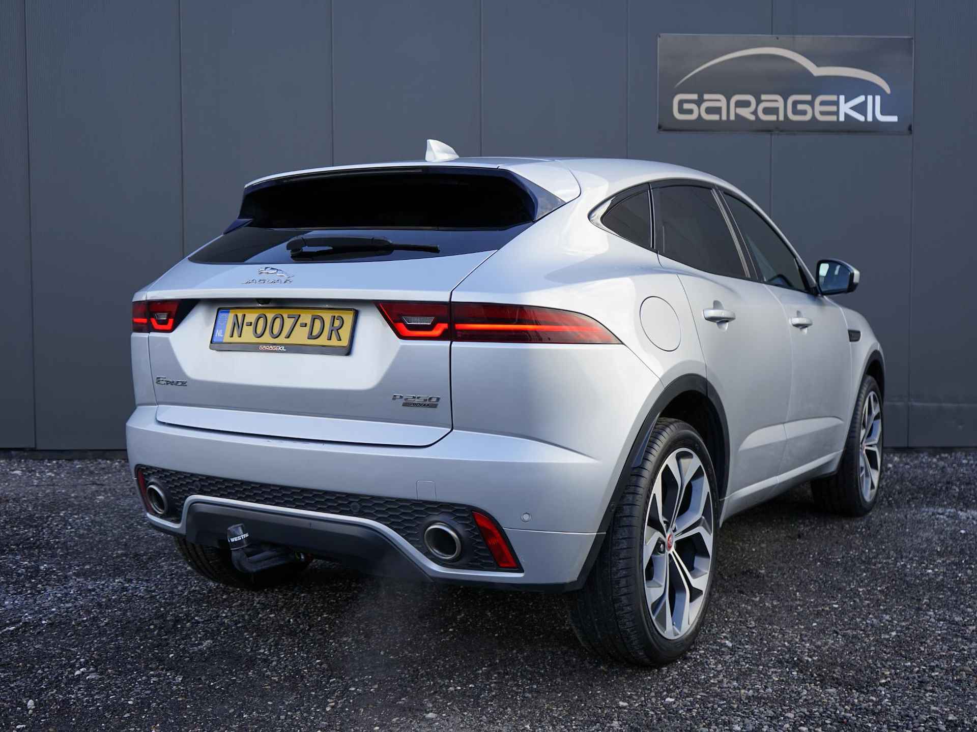 Jaguar E-PACE 2.0 P250 AWD R-Dynamic S Elektr. Stoelen / Camera / elektr. achterklep / Meridian / Leer zwart / 21'' LM velgen /  PDC voor en achter - 8/33