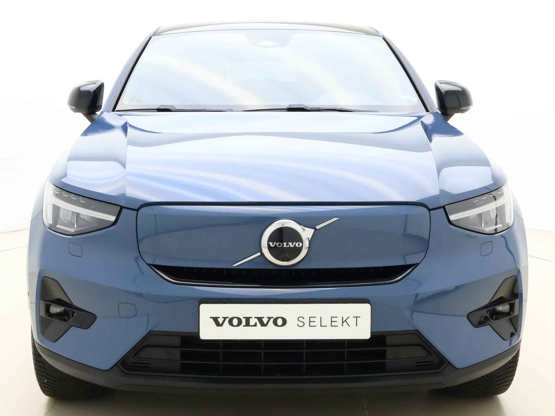 Volvo C40 Twin 408pk Ultimate 78 kWh / 1e Eig. / Nubuck / Fjord Blue / Getint glas / Adapt. Cruise / BLIS / 19'' + All Season / Keyless / Panoramadak / - 4/37