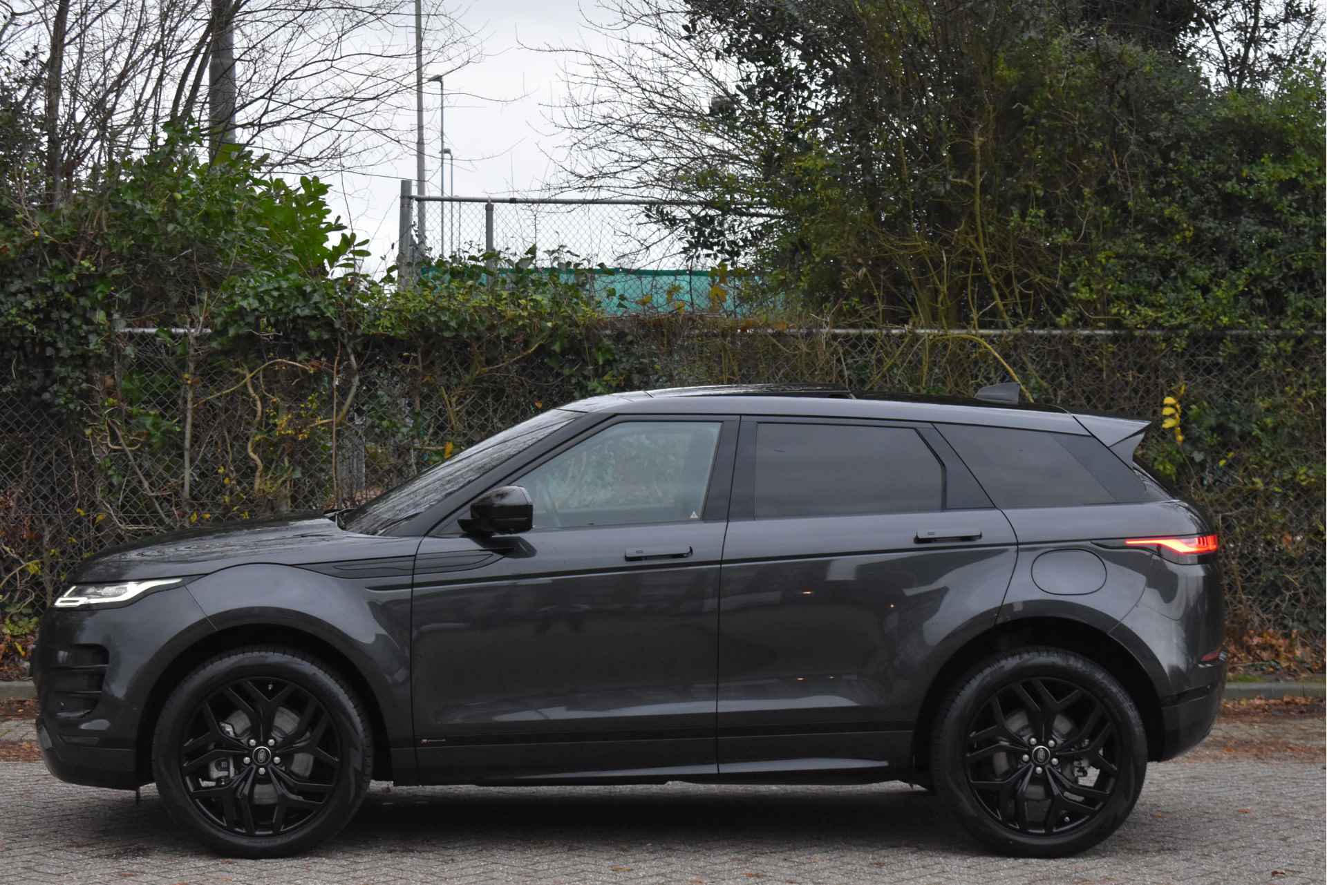 Land Rover Range Rover Evoque 1.5 P300e AWD R-Dynamic SE | Pano.dak | 360 gr.camera | Keyless | Elekt.stoelen | Carplay | Full LED | 20" Velgen - 26/61