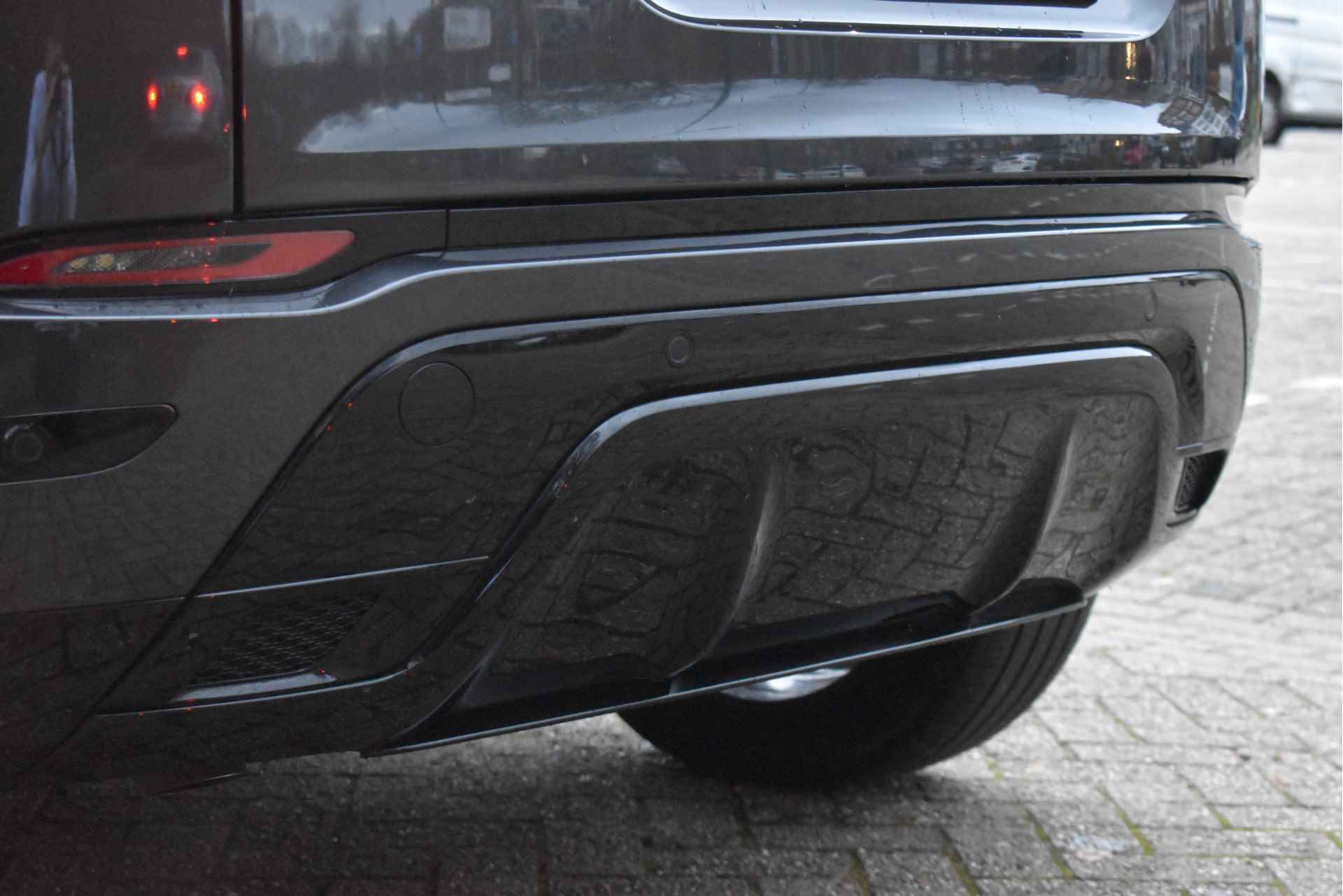 Land Rover Range Rover Evoque 1.5 P300e AWD R-Dynamic SE | Pano.dak | 360 gr.camera | Keyless | Elekt.stoelen | Carplay | Full LED | 20" Velgen - 31/61