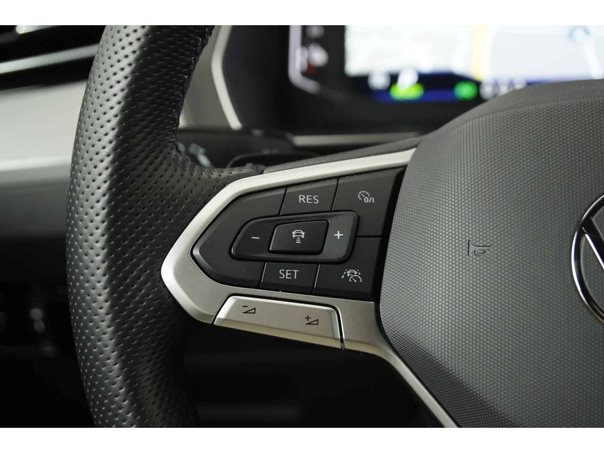 Volkswagen Passat 1.4 TSI PHEV GTE | Active Info Display | Camera | Alcantara | Zondag Open! - 7/42