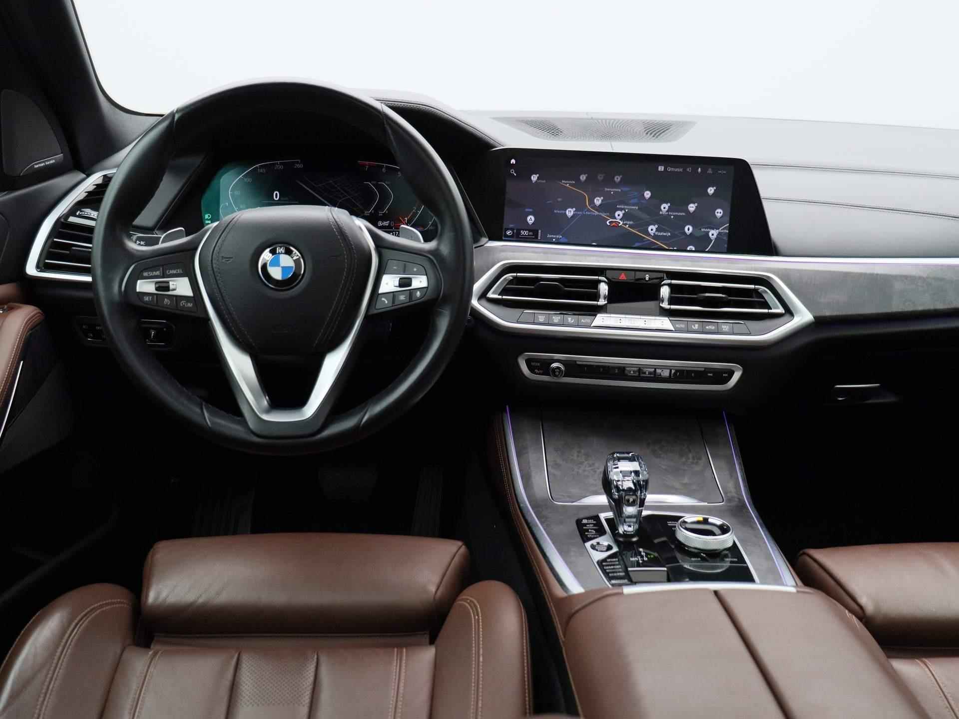 BMW X5 xDrive40i High Executive | PANORAMADAK | HARMAN KARDON | NAVIGATIE | MEMORY SEATS | LEDEREN BEKLEDING | HEAD UP DISPLAY | 360 CAMERA | ELEKTRISCHE BEDIENBARE ACHTERKLEP | - 8/43