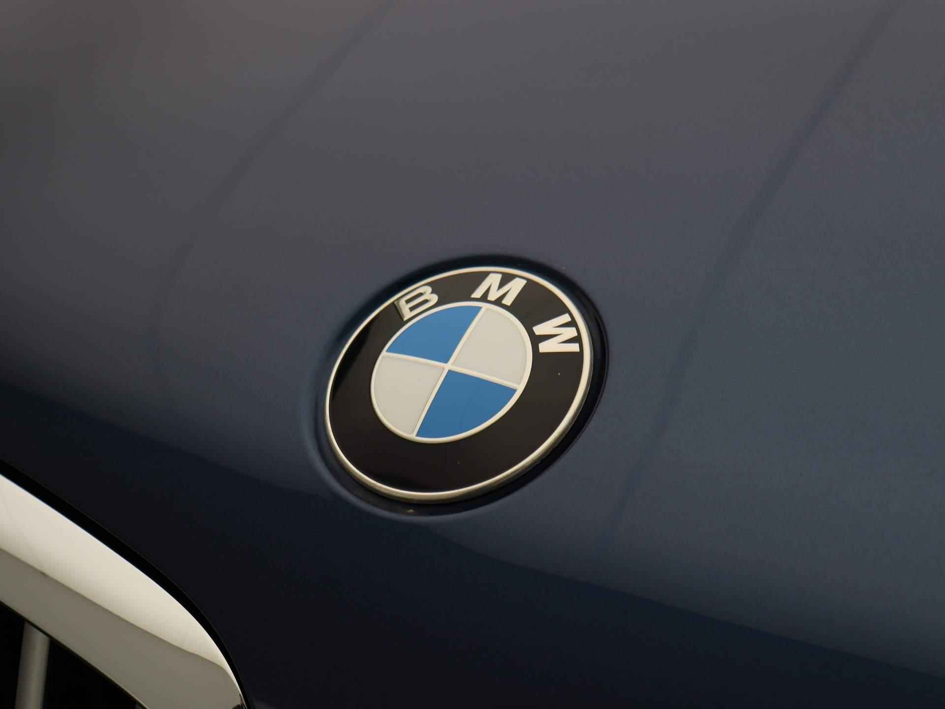 BMW X5 xDrive40i High Executive | PANORAMADAK | HARMAN KARDON | NAVIGATIE | MEMORY SEATS | LEDEREN BEKLEDING | HEAD UP DISPLAY | 360 CAMERA | ELEKTRISCHE BEDIENBARE ACHTERKLEP | - 41/43