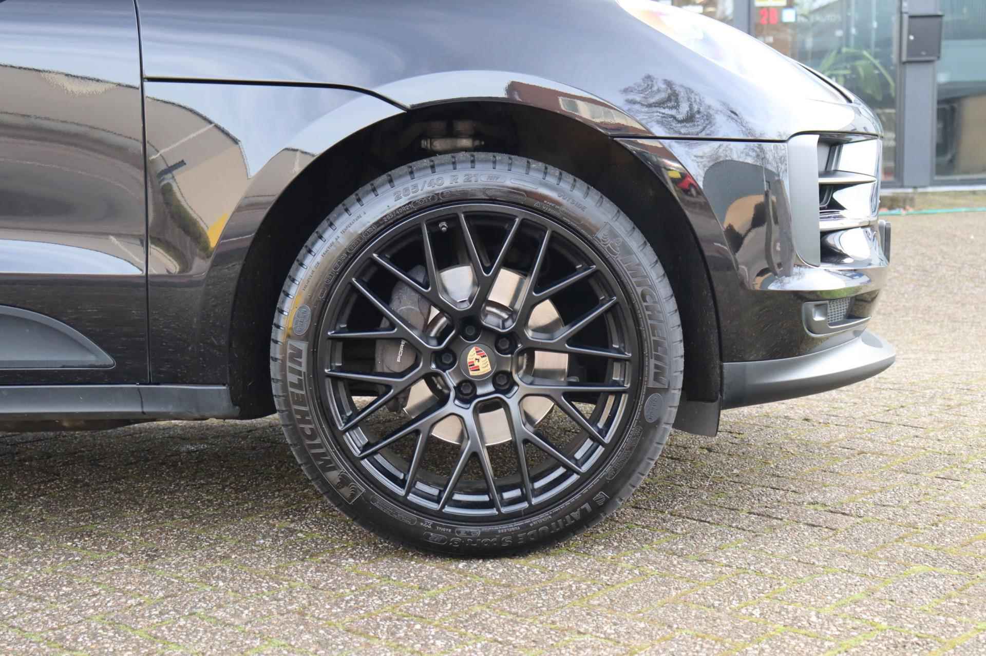 Porsche Macan 2.0|Pano|Sport Chrono|Bose|Memory|Stoel koeling|21"|DAB - 46/70