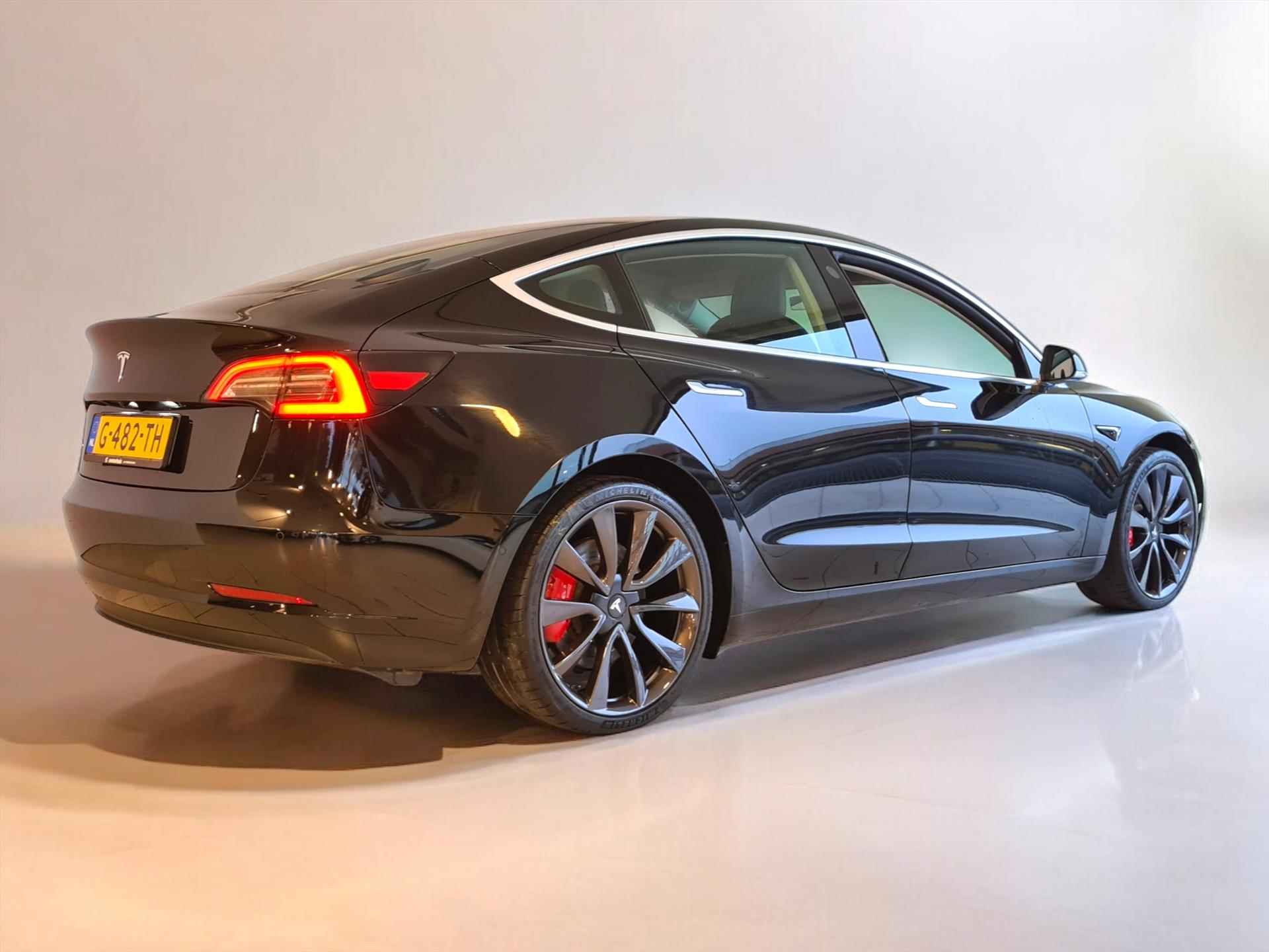 TESLA Model 3 Performance Dual Motor AWD Performance 75 kWh NAVI LEDER LED CAMERA STOELV - 2/30