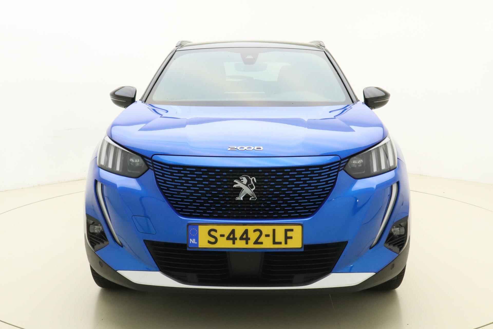 Peugeot e-2008 EV GT Pack 50 kWh | Achteruitrijcamera | Navi | Parkeersensoren V+A | Adaptive cruise control | Dodehoekdetectie - 7/33