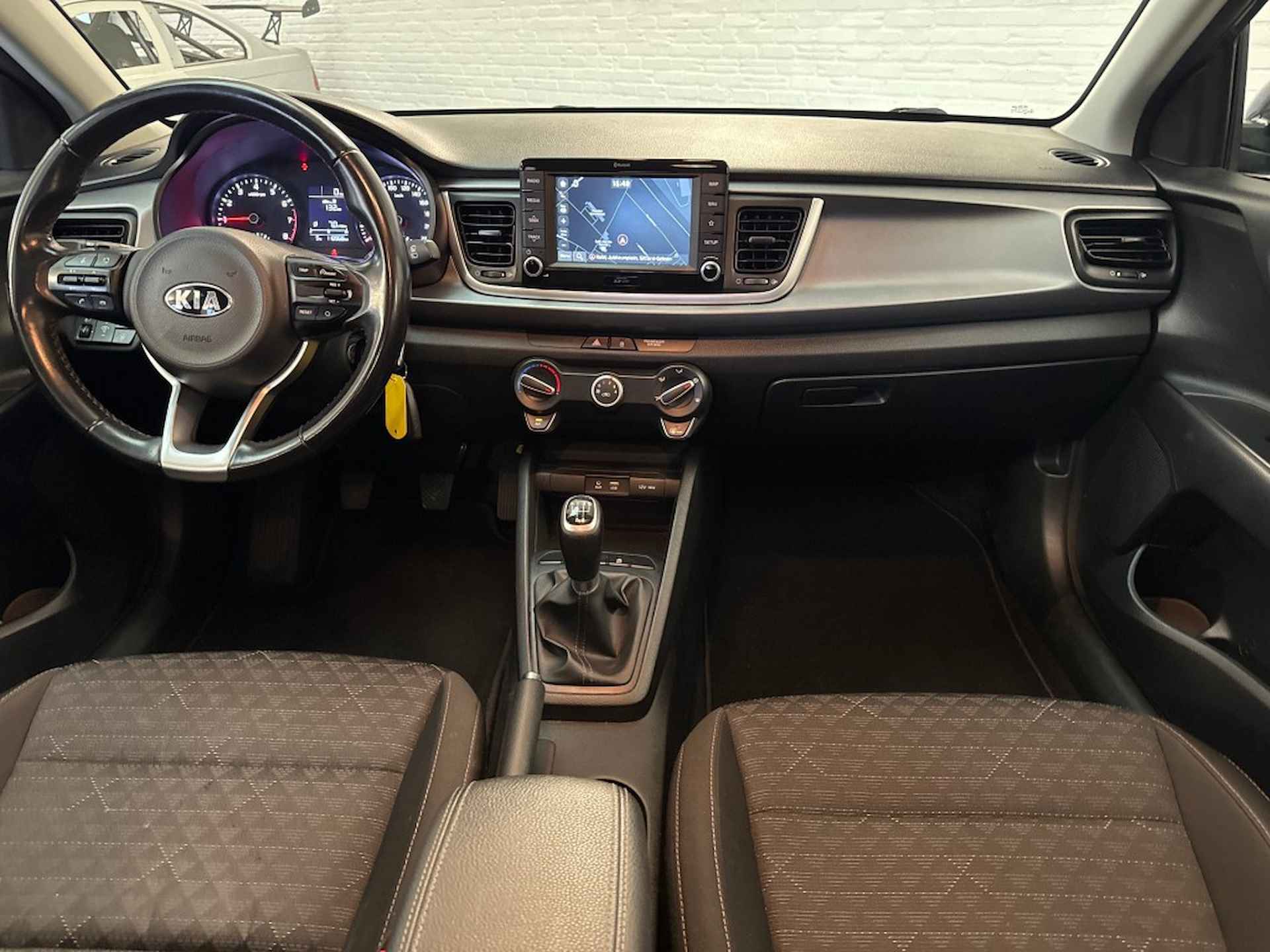 KIA Rio 1.0 T-GDI DynamicLine Airco Navi Cruise Carplay Incl 12Mnd Garan - 10/17