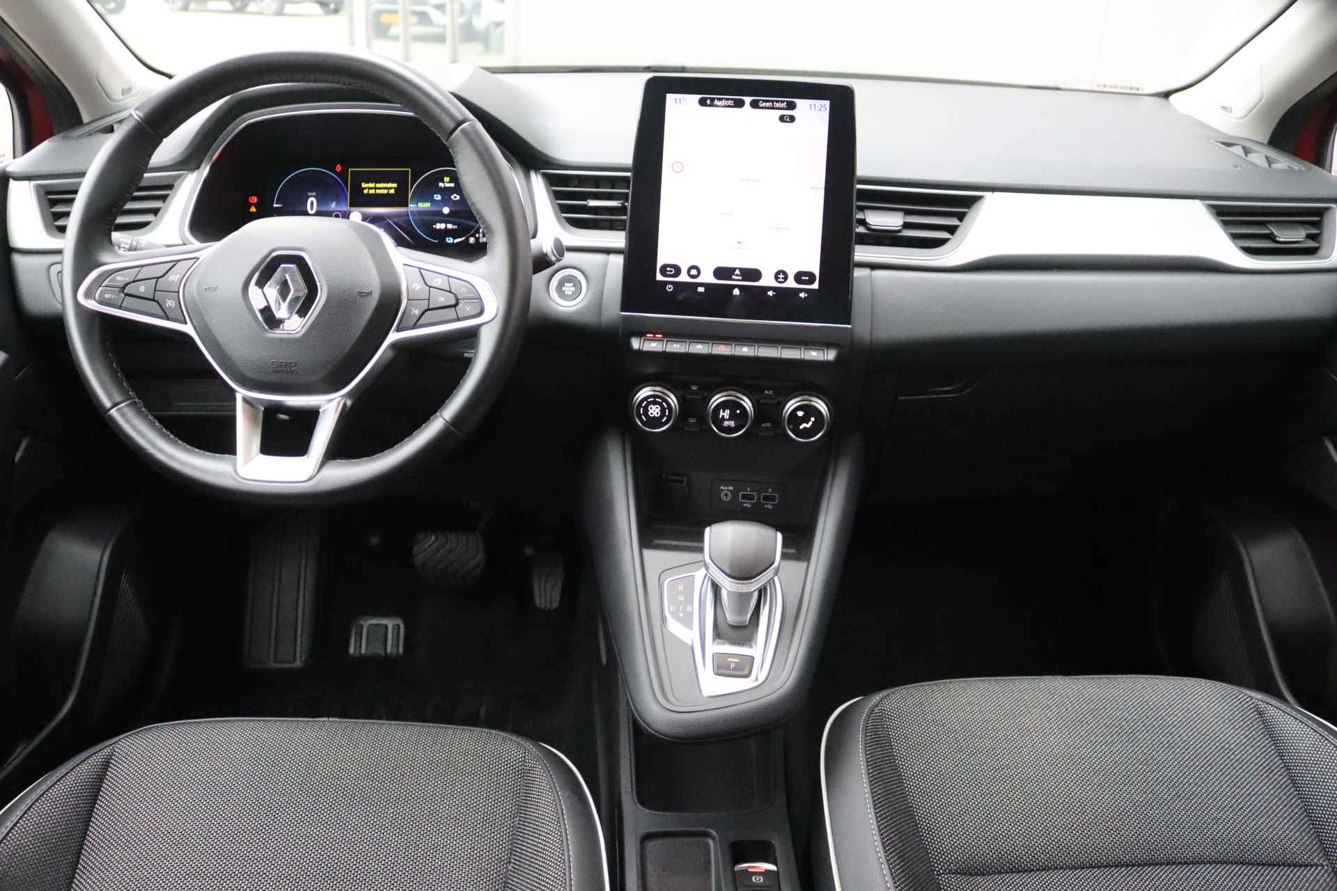 Renault Captur 1.6 E-Tech Plug-in Hybrid 160 Intens Gr.-Navigatie/BOSE/Stoelverwarming/Parkeerhulp - 7/32
