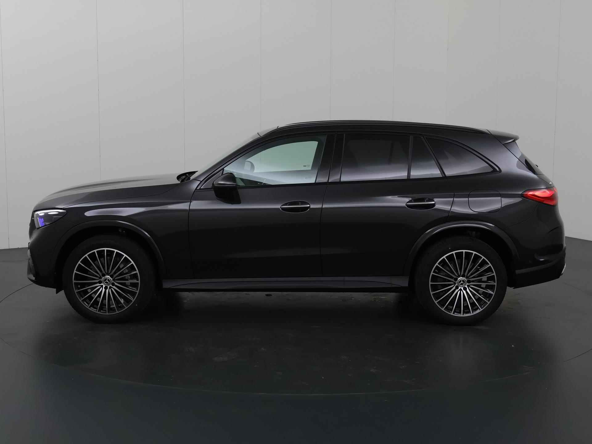 Mercedes-Benz GLC-klasse 300e 4MATIC AMG NIGHT Sport Edition | Burmester | Trekhaak | Panoramadak | Digital Light | 360 camera | - 6/61