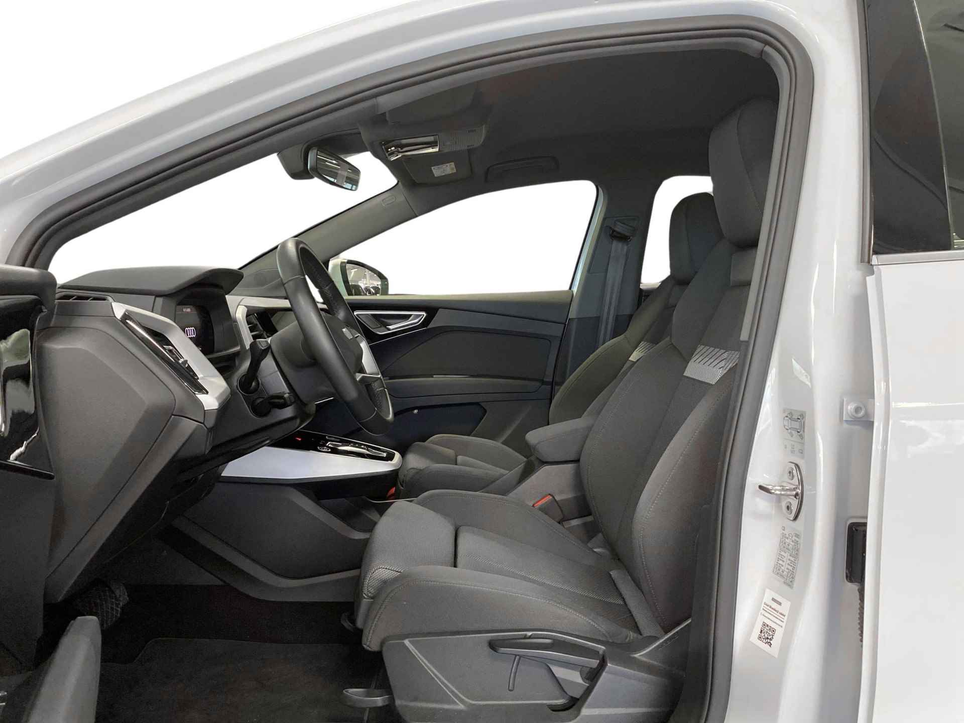 Audi Q4 Sportback e-tron 40 77 kWh | Klimaatregelingpakket | Assistentiepakket plus | Achteruitrijcamera - 7/29