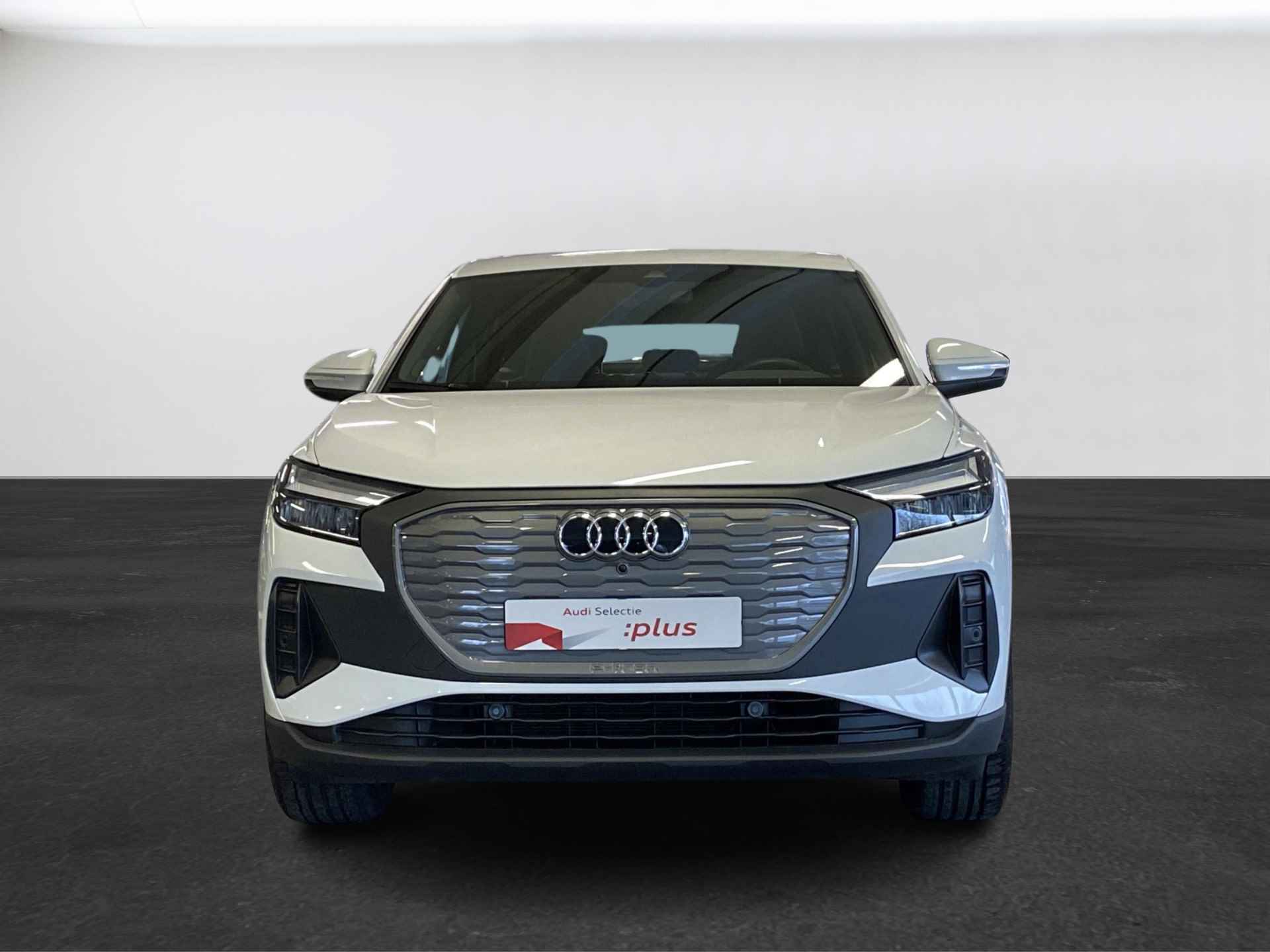 Audi Q4 Sportback e-tron 40 77 kWh | Klimaatregelingpakket | Assistentiepakket plus | Achteruitrijcamera - 10/29