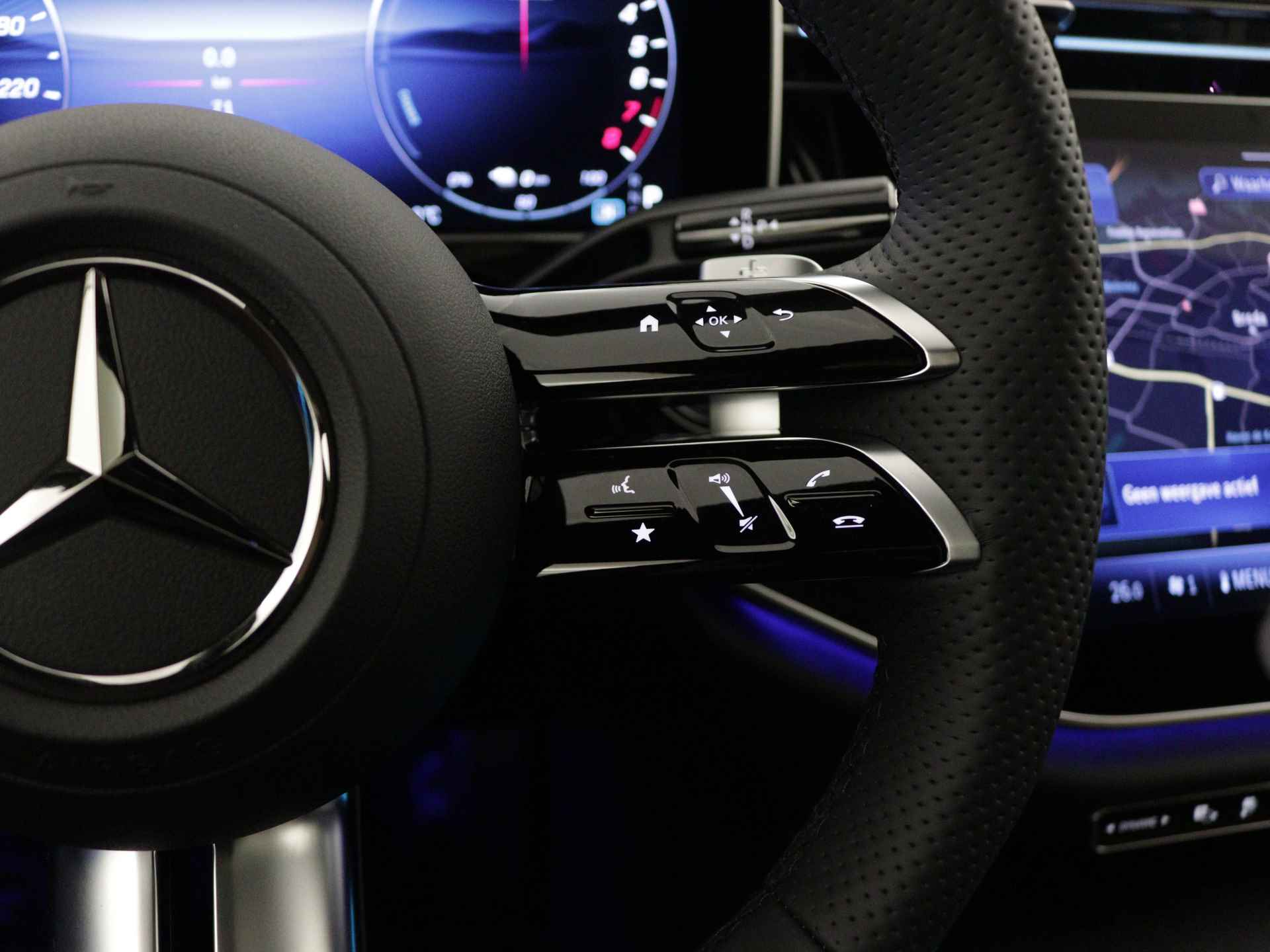 Mercedes-Benz E-Klasse Estate 300 e AMG Line | Trekhaak met assistent | Premium pakket | Nightpakket | Rijassistentiepakket Plus | Burmester® 4D surround sound system | USB–pakket Plus | KEYLESS GO-pakket | - 20/38