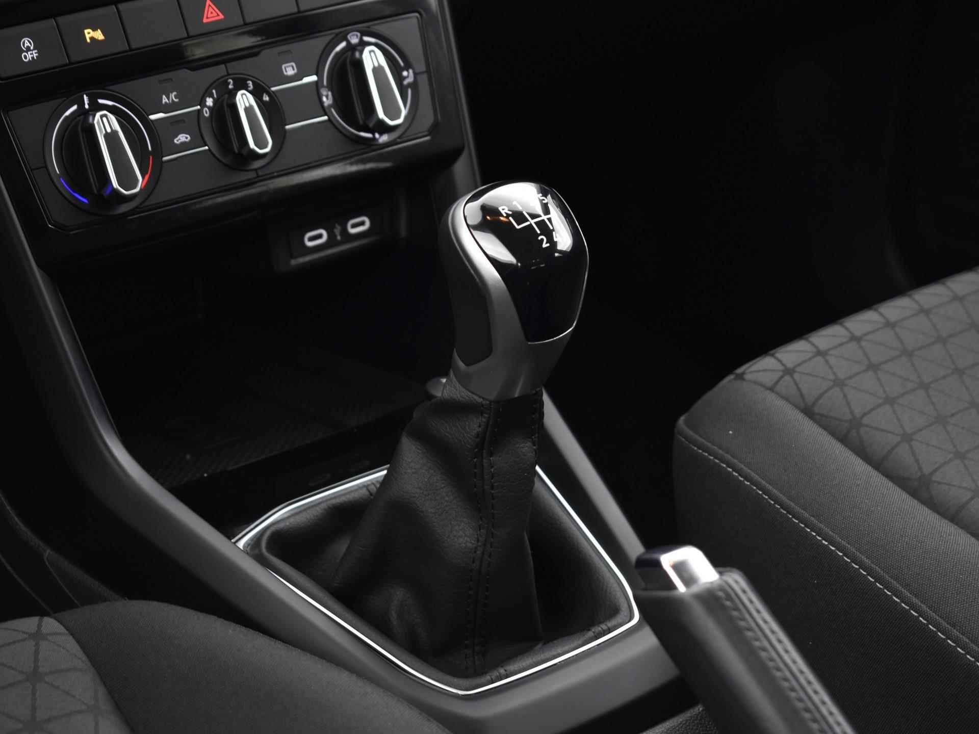 Volkswagen T-Cross 1.0 Tsi 95pk Life | Navigatie | Apple Car Play | ACC | P-Sensoren | Draadloze Telefoonlader | Garantie t/m 10-05-2027 of 100.000km - 25/28