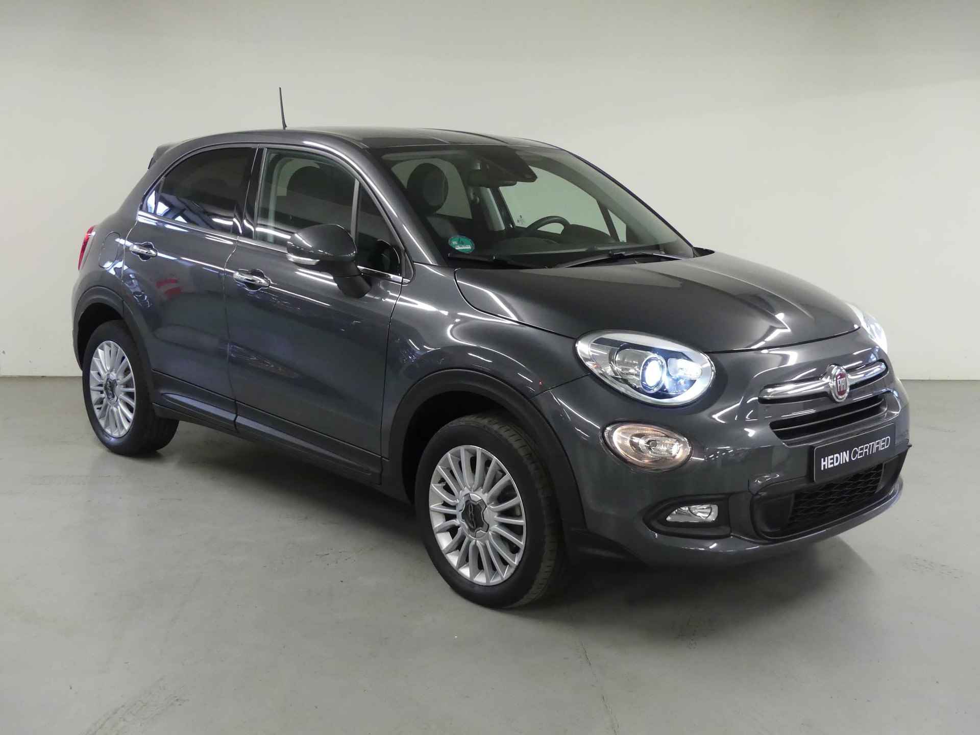 Fiat 500 X 1.6 Lounge | Climate Control | Navigatie | Stoelverwarming | Parkeersensoren | Stuurwielverwarming | Xenon - 2/31