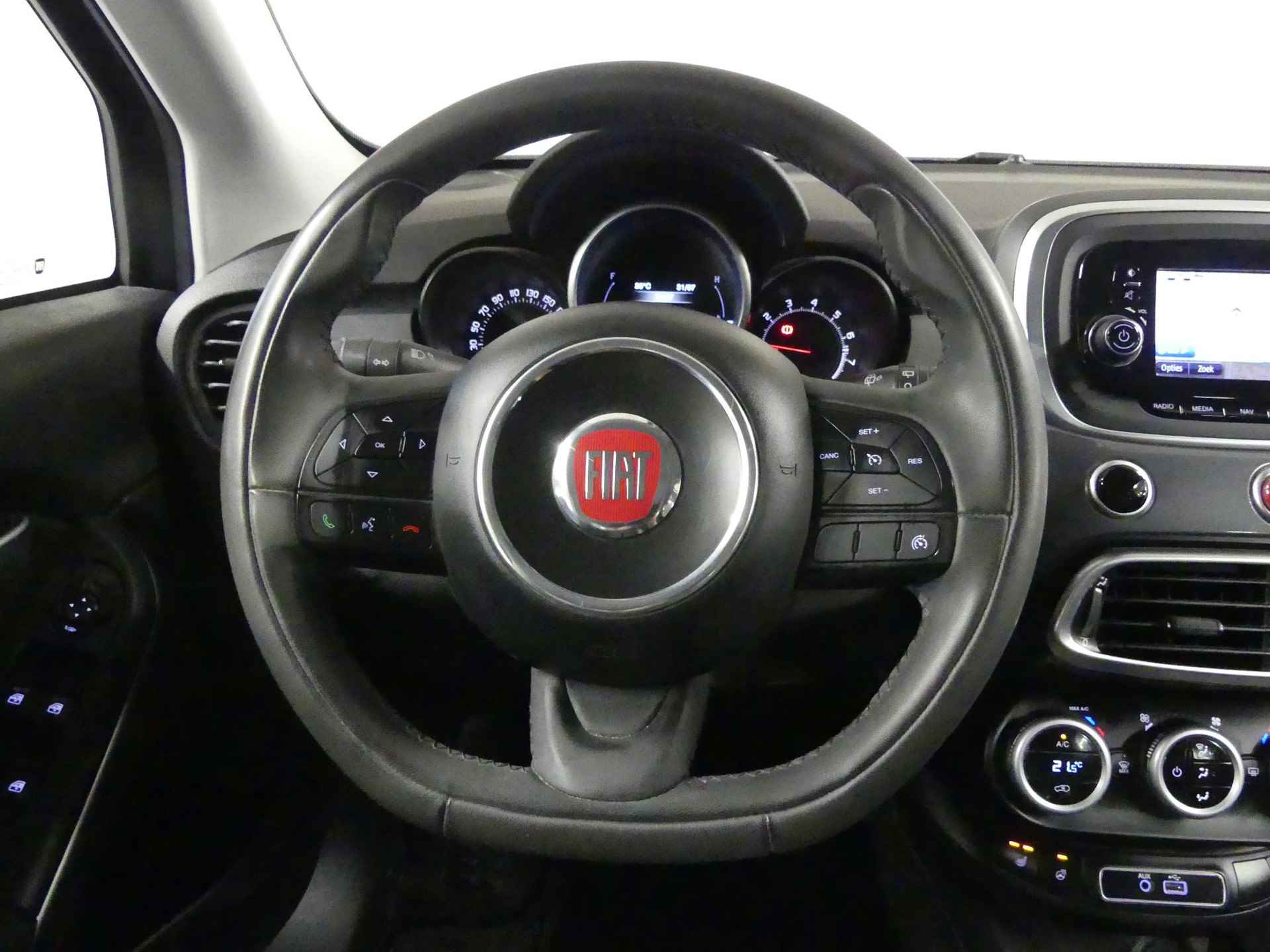 Fiat 500 X 1.6 Lounge | Climate Control | Navigatie | Stoelverwarming | Parkeersensoren | Stuurwielverwarming | Xenon - 20/31