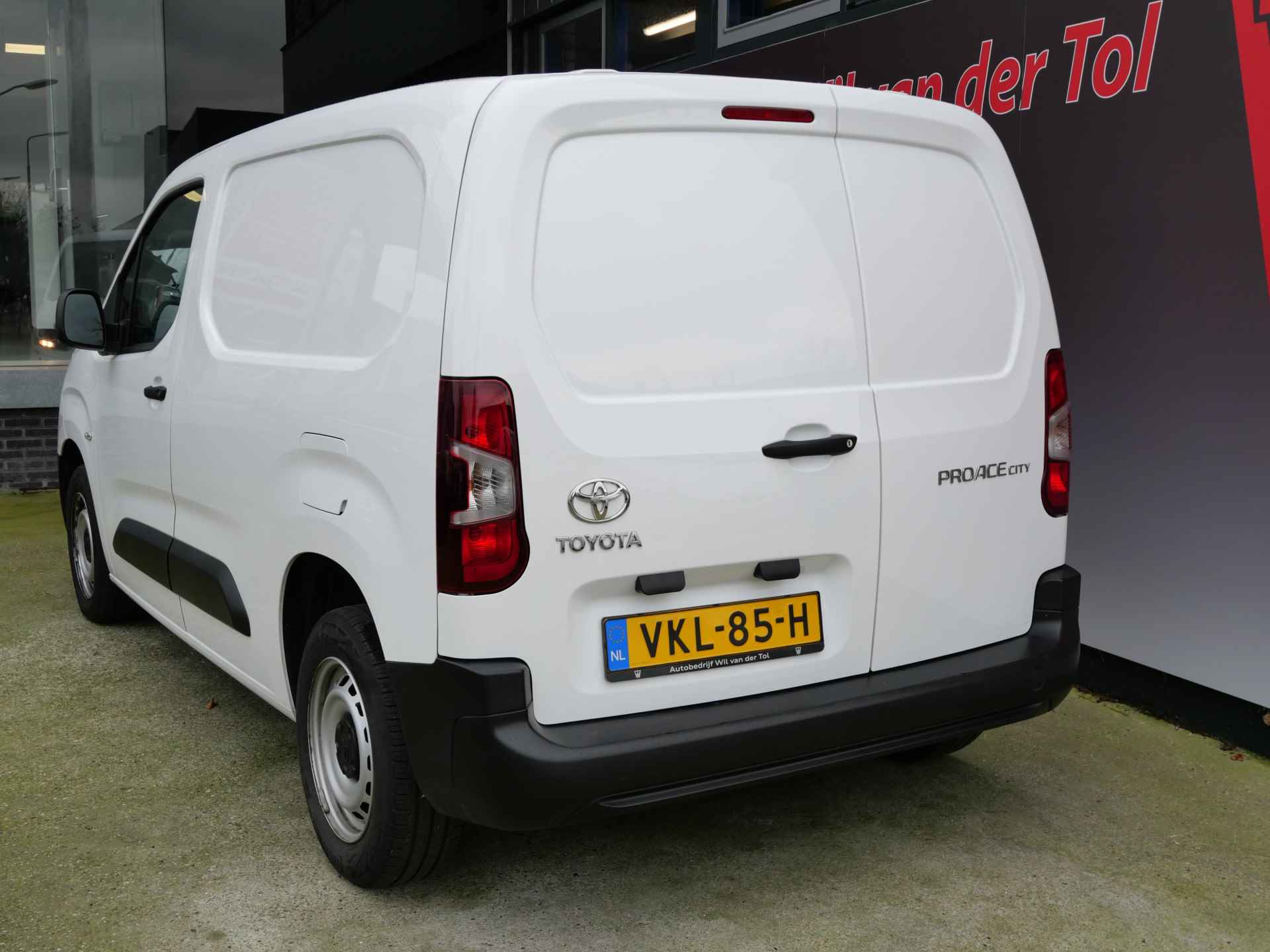 Toyota PROACE CITY 1.5 D-4D COOL COMFORT | MARGE | CRUISE | AIRCO | SCHUIFDEUR | ALL-IN!! - 5/17