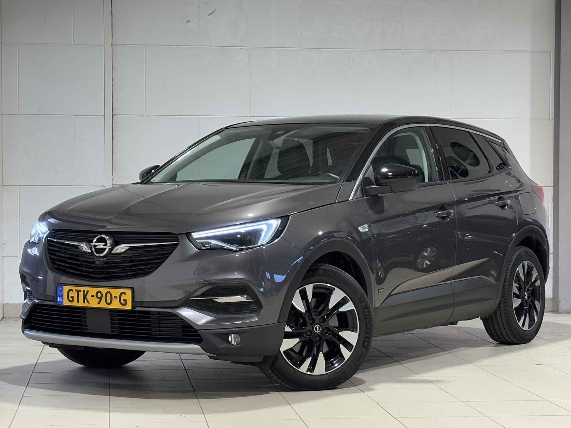 Opel Grandland X 1.6 Turbo HYbrid4 300 pk 4x4 Elegance |AGR-COMFORTSTOEL|KEYLESS ENTRY|360° CAMERA|ELEK. ACHTERKLEP|DAB+|ISOFIX| - 3/59