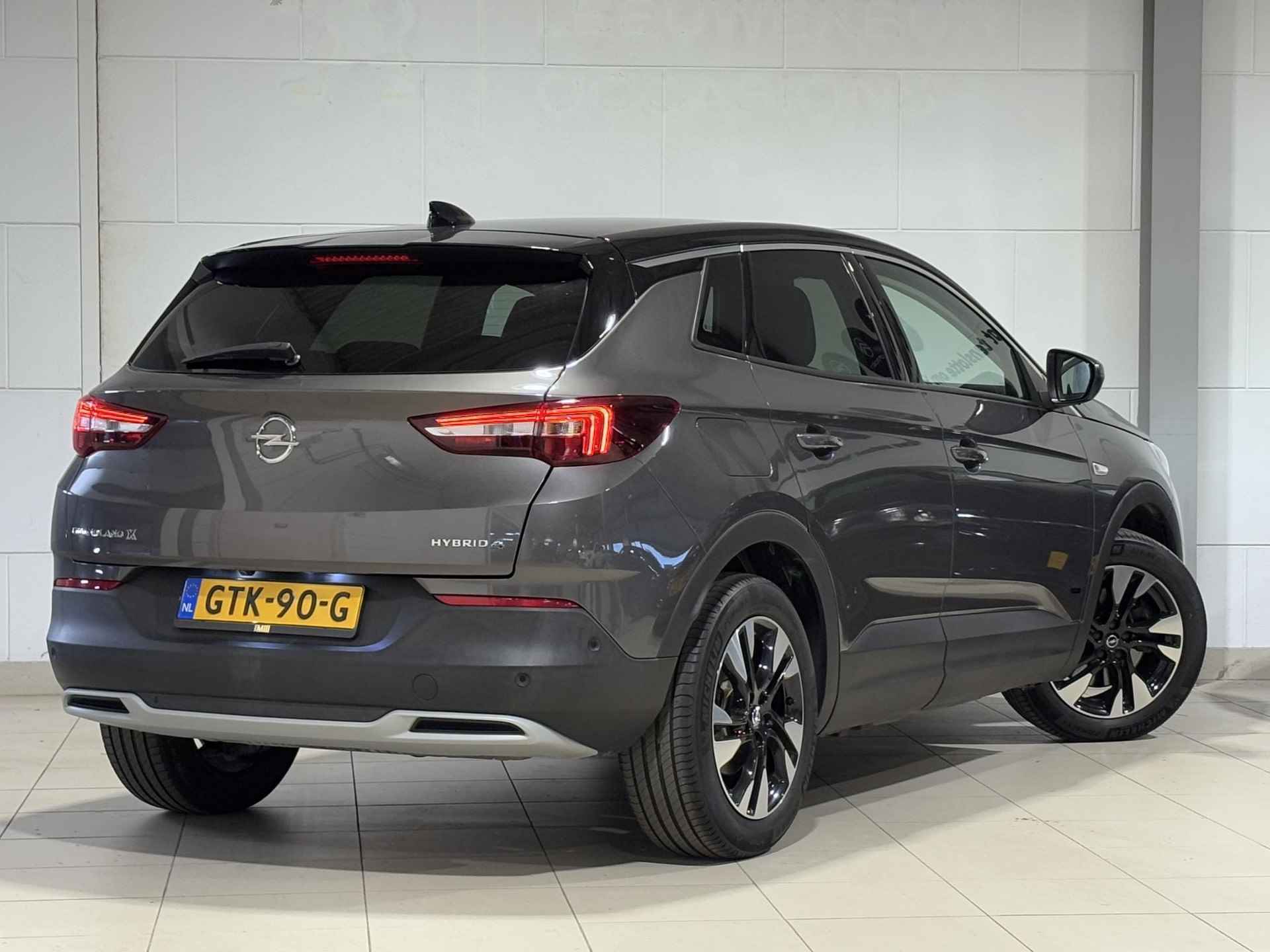 Opel Grandland X 1.6 Turbo HYbrid4 300 pk 4x4 Elegance |AGR-COMFORTSTOEL|KEYLESS ENTRY|360° CAMERA|ELEK. ACHTERKLEP|DAB+|ISOFIX| - 8/59