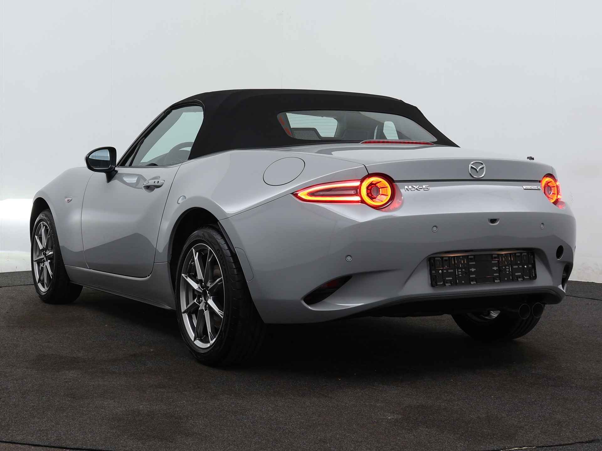 Mazda MX-5 1.5 SkyActiv-G 132 Exclusive-Line | Incl. € 3.000,- instapvoordeel | Direct leverbaar in verschillende kleuren en uitvoeringen - 13/41