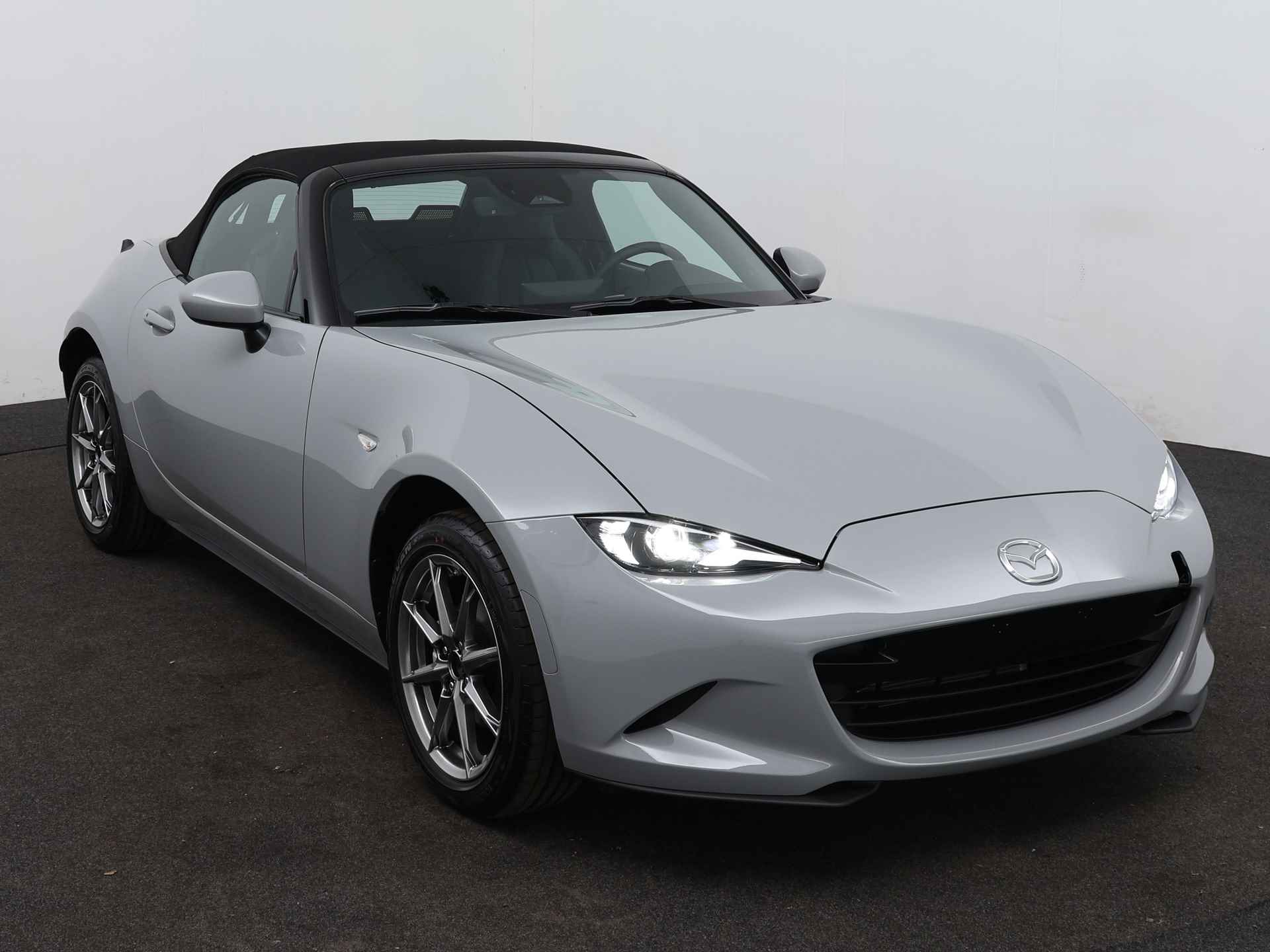 Mazda MX-5 1.5 SkyActiv-G 132 Exclusive-Line | Incl. € 3.000,- instapvoordeel | Direct leverbaar in verschillende kleuren en uitvoeringen - 23/41