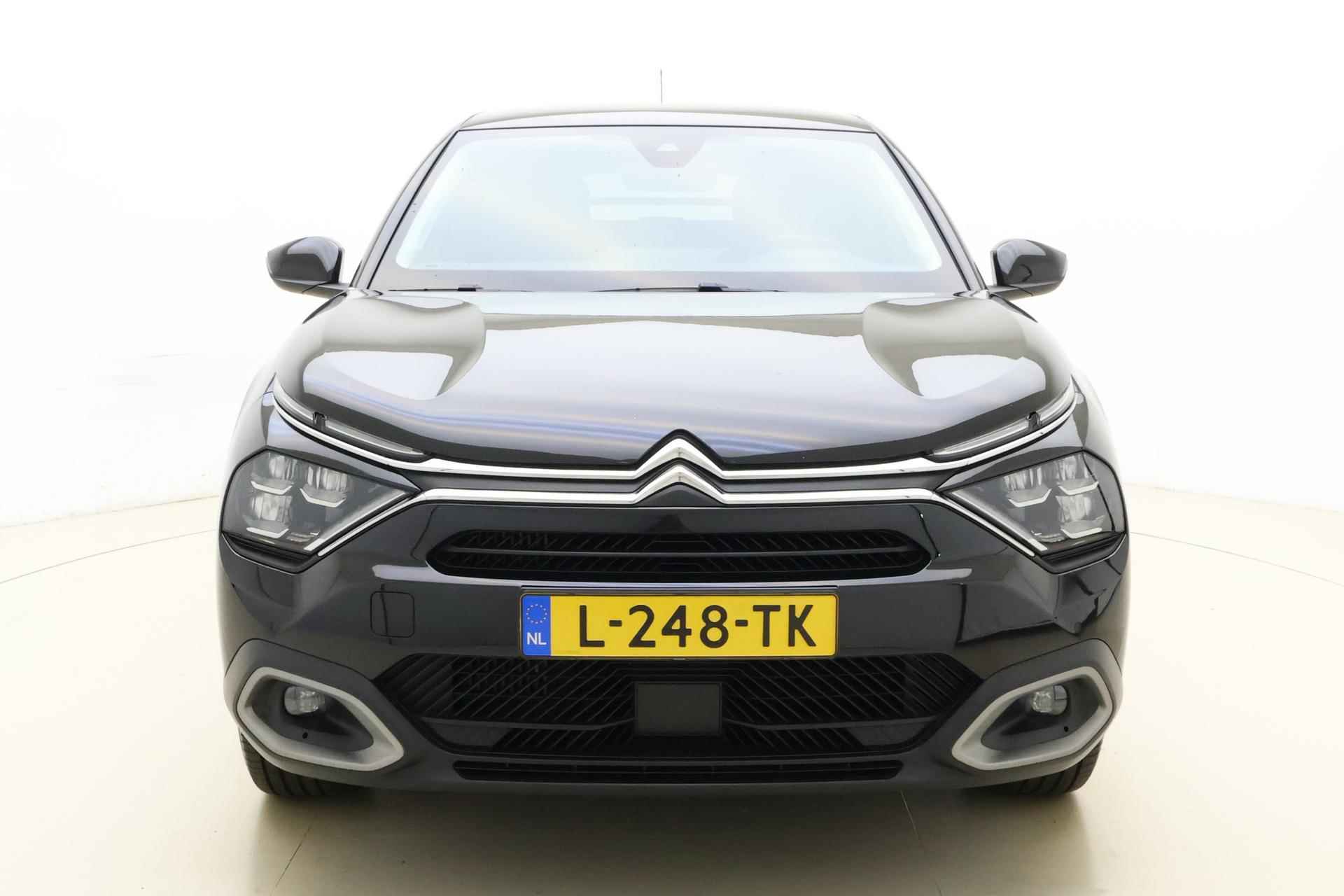 Citroen C4 1.2 Puretech Shine 130 PK | Handgeschakeld | Lederen bekleding | Camera | Start/stop | Climate Control | Navigatie | Head up Display | 1e eigenaar - 7/36