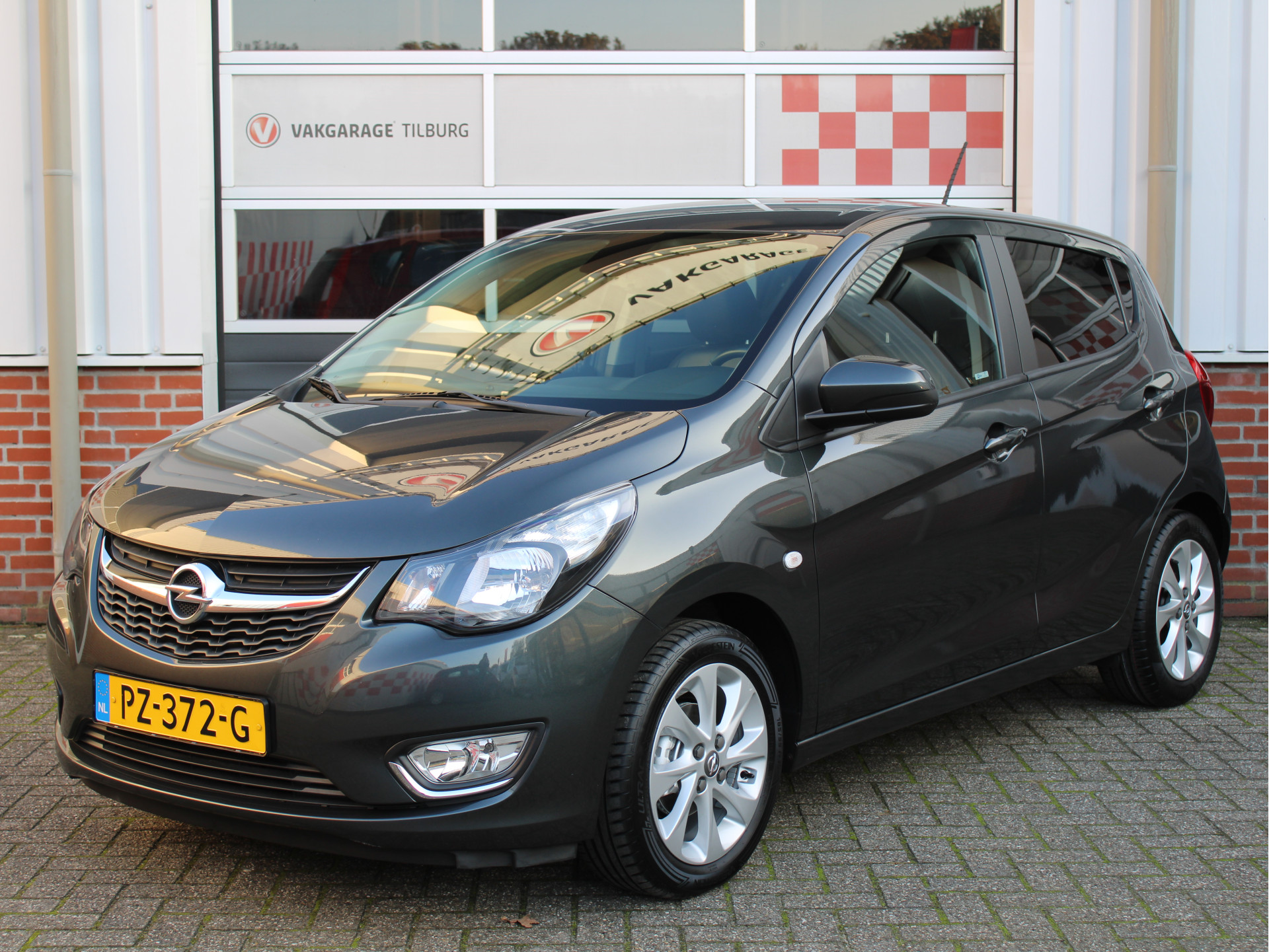 Opel KARL 1.0 ecoFLEX Innovation 1e Eig/Dealer onderh./AppleCarplay/AndroidAuto/Climate/Cruise/PDC/Half leer/LMV