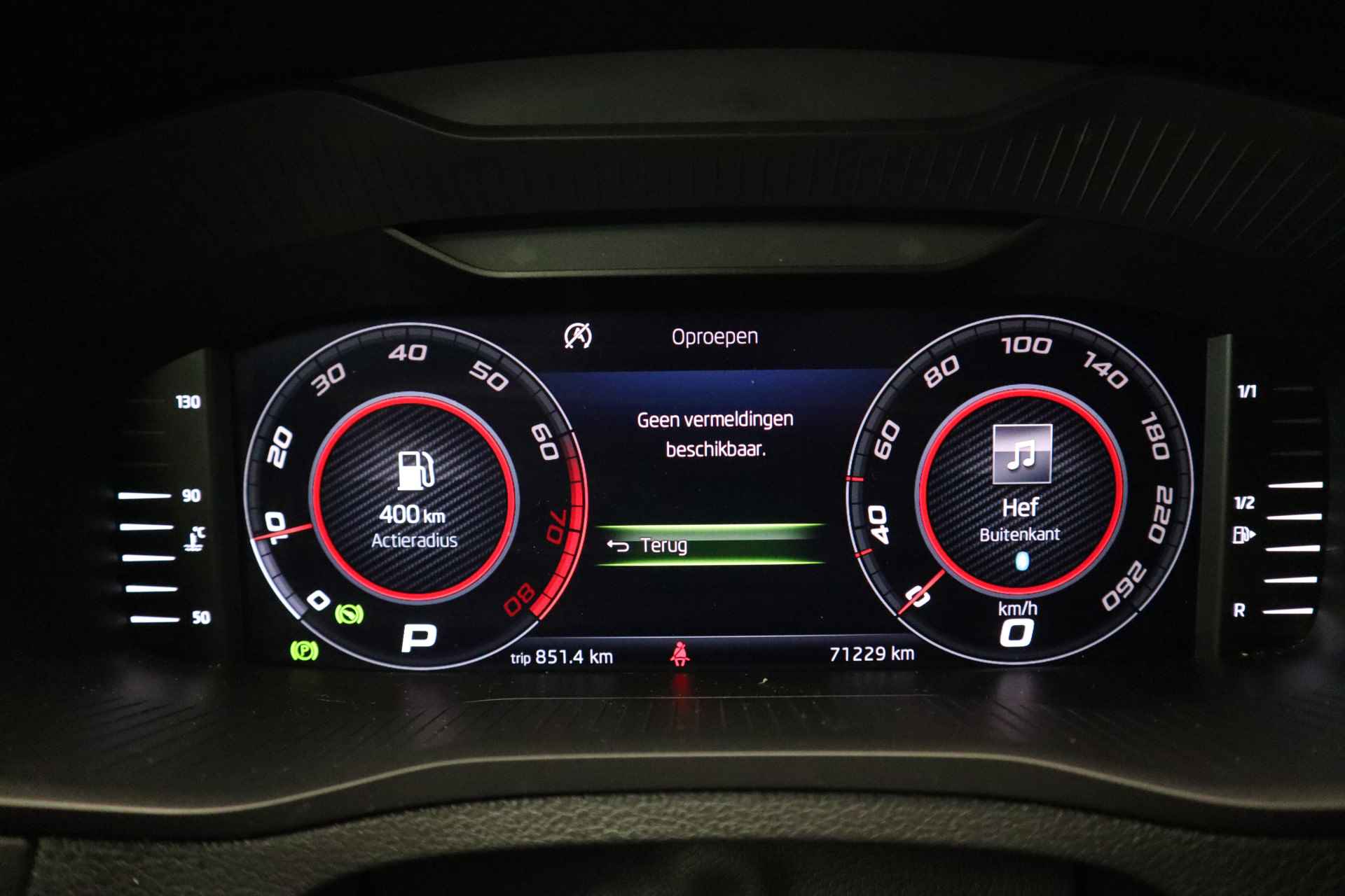 Škoda Karoq 1.5 TSI ACT Sportline Business Navigatie, 19'Lmv Automaat, Navigatie, - 20/26