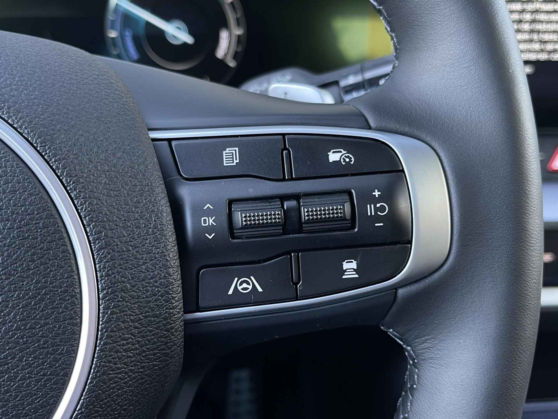Kia Sportage 1.6 T-GDi Hybrid GT-PlusLine | *Niet op voorraad* | Nu €2.000,- Korting! | * Nu te bestellen* | Black Edition | Navi | 360 Camera | Clima | Schuif-/kanteldak | Memory stoel | Matrix LED - 18/40