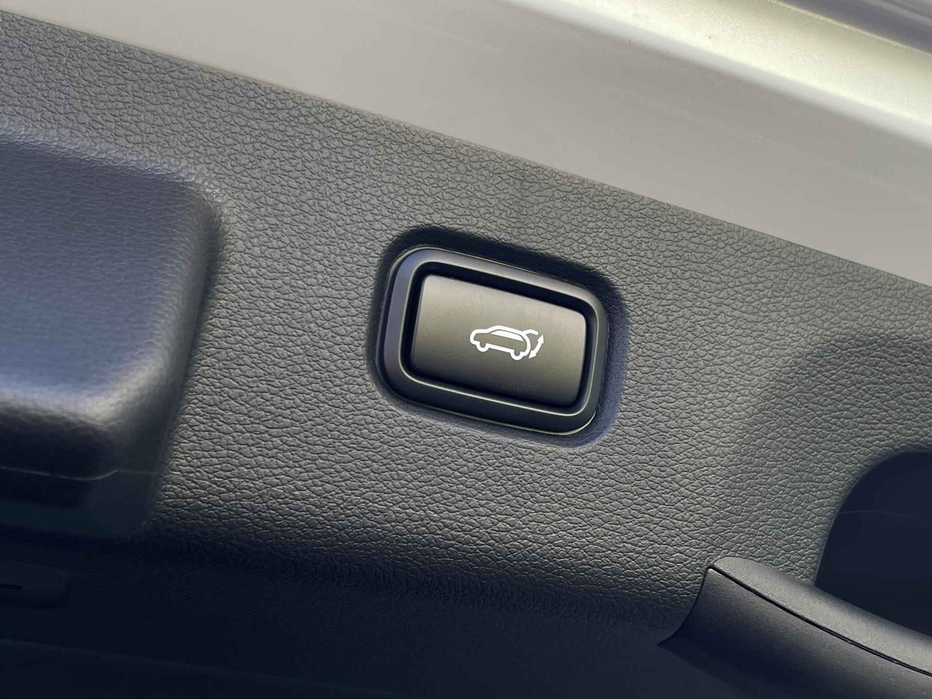 Kia Sportage 1.6 T-GDi Hybrid GT-PlusLine | *Niet op voorraad* | Nu €2.000,- Korting! | * Nu te bestellen* | Black Edition | Navi | 360 Camera | Clima | Schuif-/kanteldak | Memory stoel | Matrix LED - 39/40