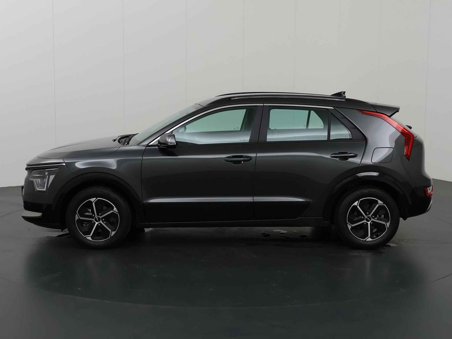 Kia Niro HEV 1.6 GDi Hybrid DynamicLine Edition | Stoel/Stuurwielverwarming | LED Koplampen | Navigatie | Parkeercamera | Climate control - 6/40